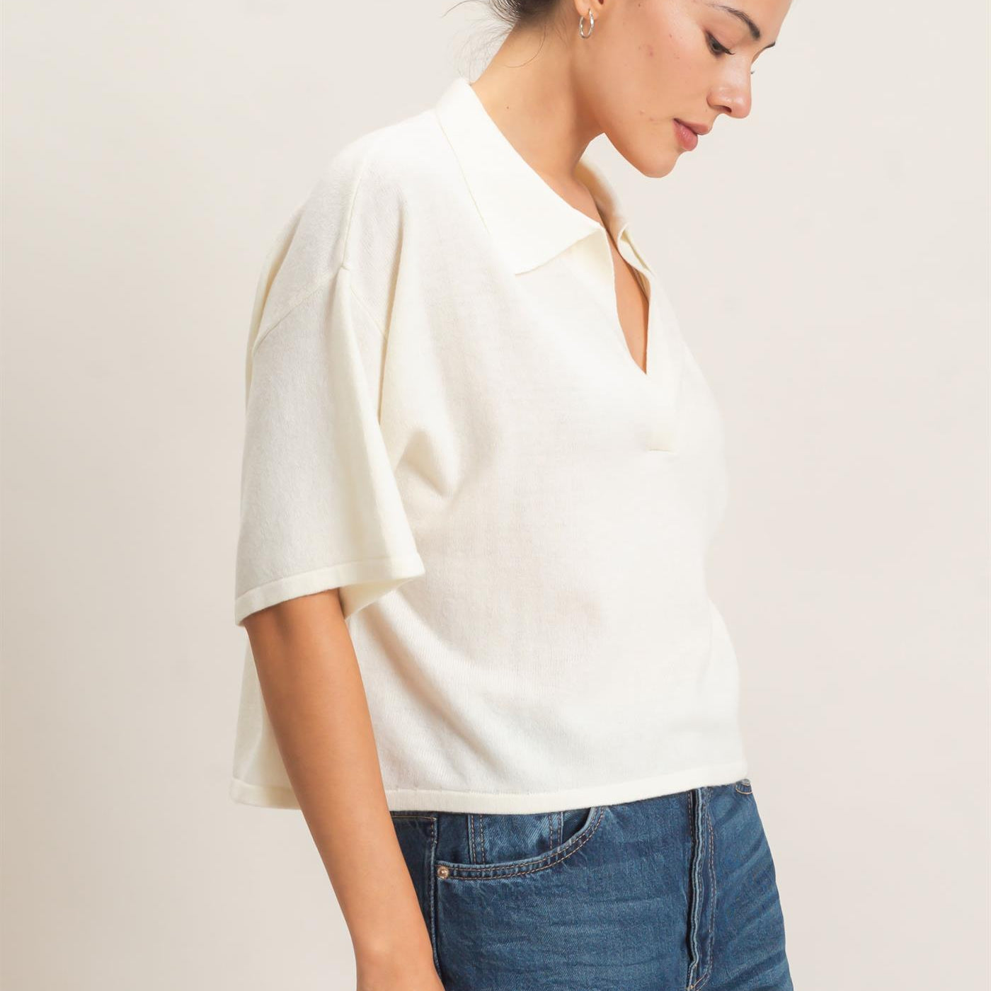Wholesale Collared V-Neck Sweater Sweaters HF26E038 IVORY HYFVE