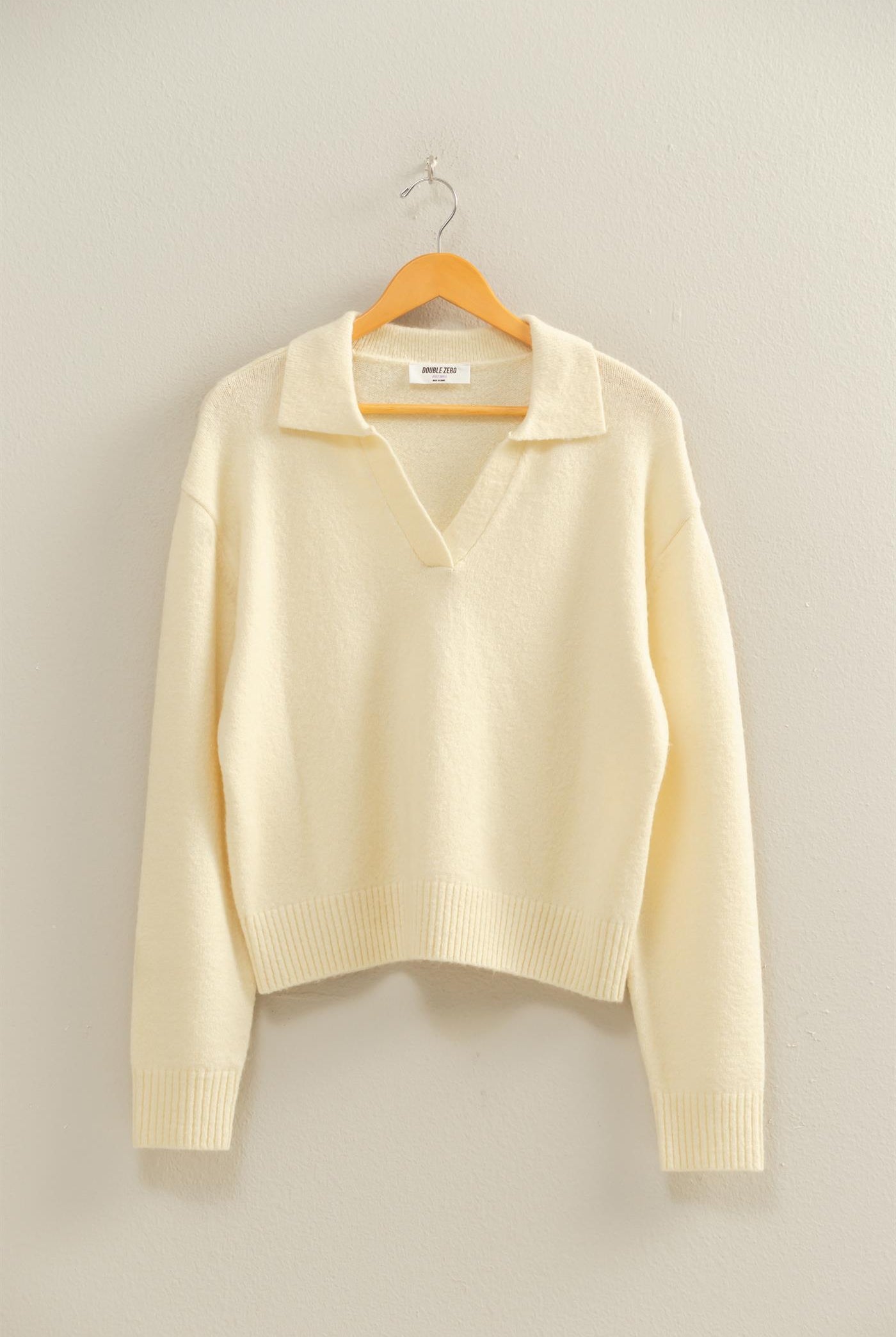 Wholesale Collared V Neck Sweater Sweaters DZ25C947 CREAM DOUBLE ZERO