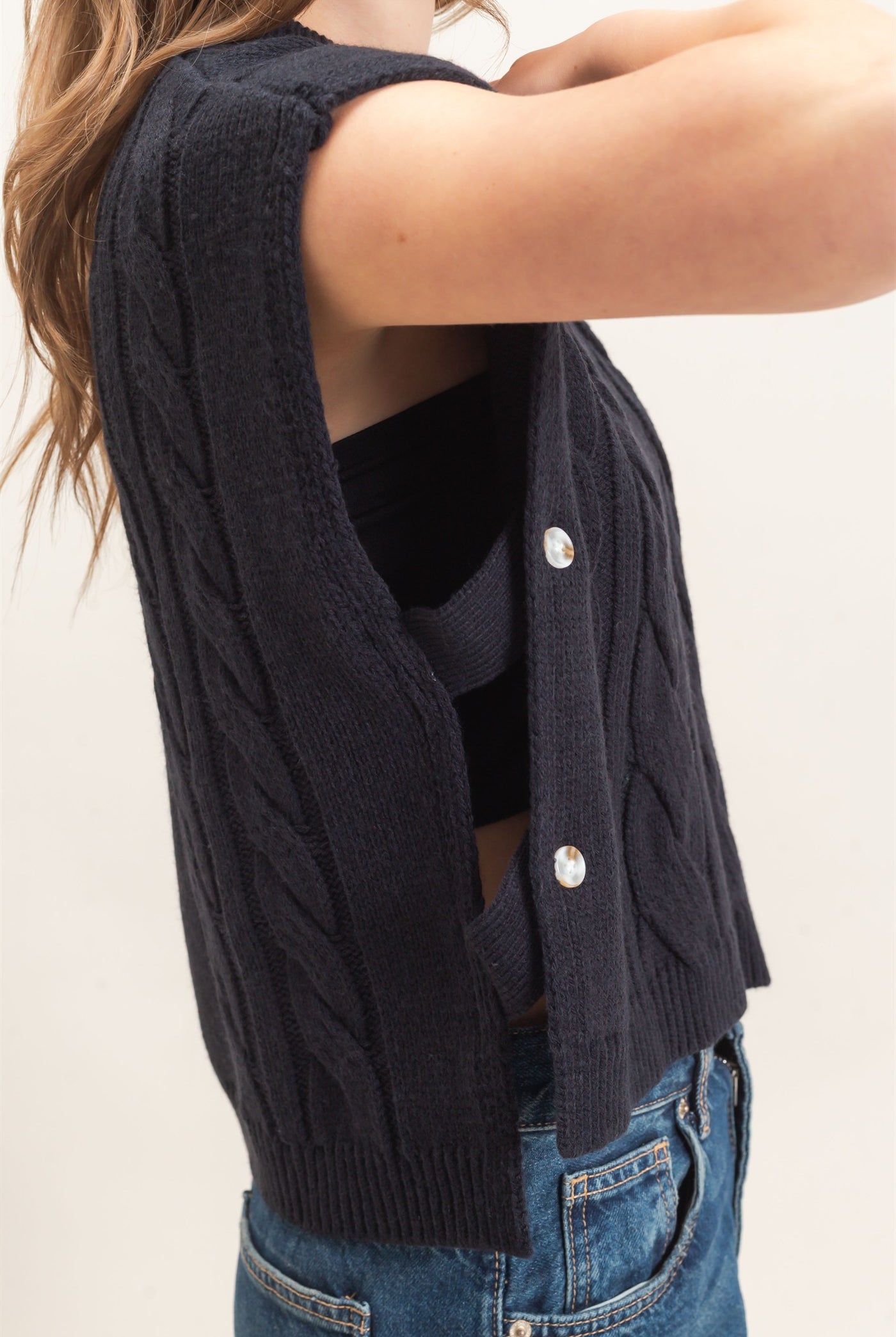 Wholesale Cable Knit Vest With Side Buttons Sweaters HF26F193 BLACK HYFVE
