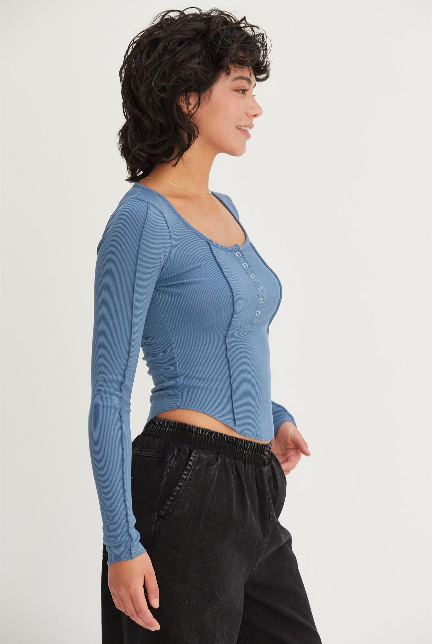 Wholesale Ribbed Long Sleeve Button Front Top Clothing Tops DZ25A025 GRAY BLUE DOUBLE ZERO