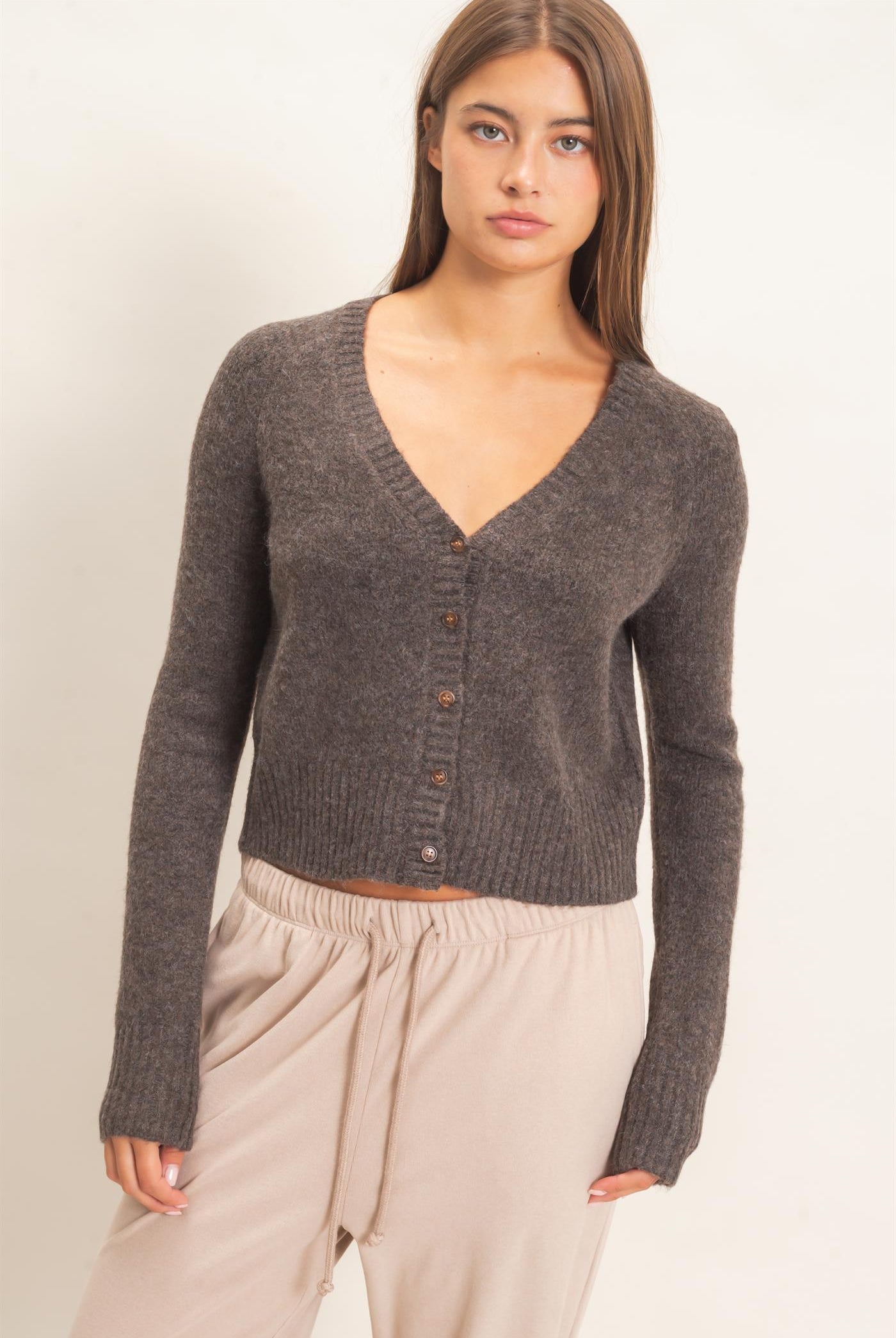 Wholesale V-Neck Cardigan Cardigans DZ26E326 DARK BROWN DOUBLE ZERO