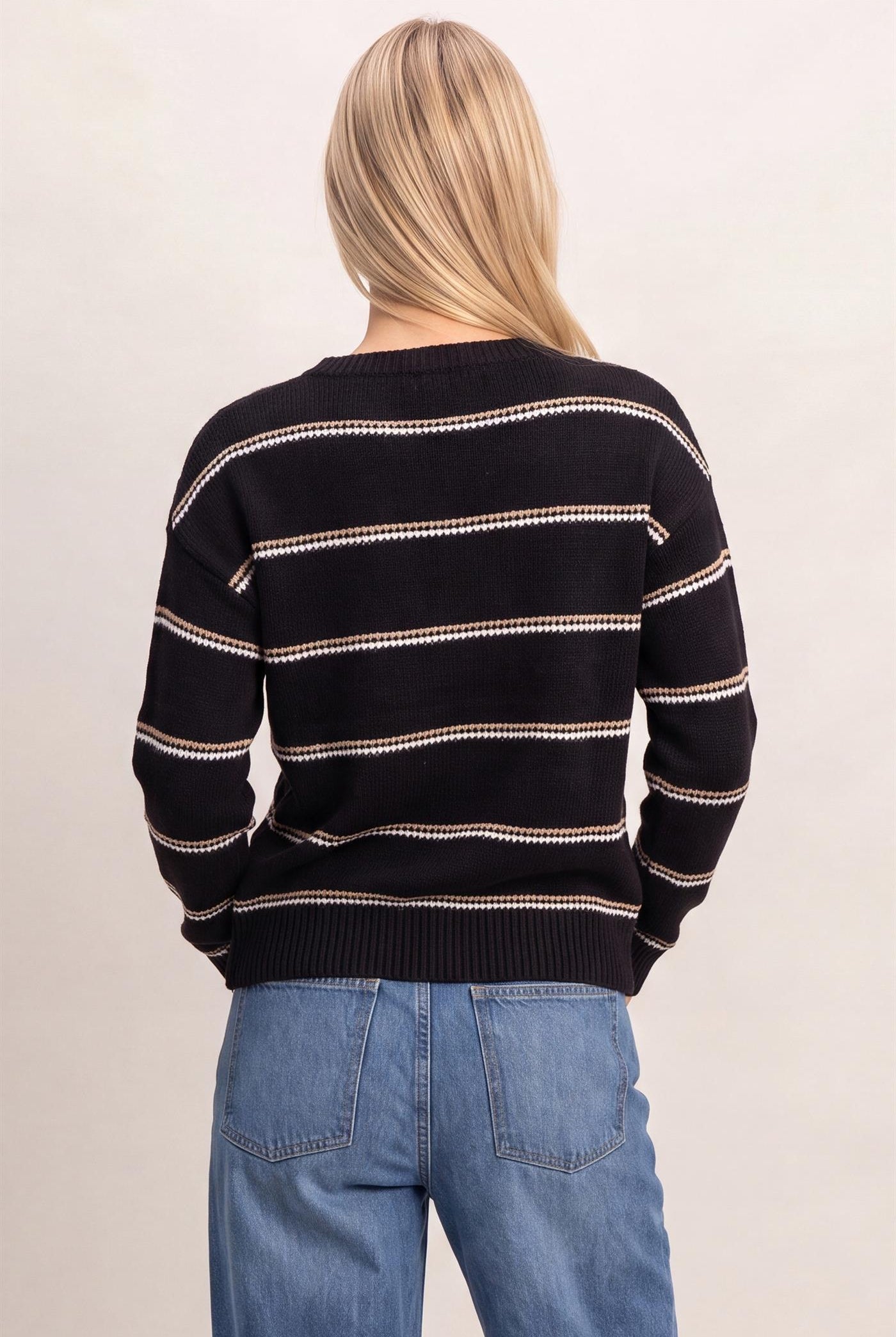 Wholesale Striped Crew Neck Sweater Sweaters HF26E696-D BLACK HYFVE