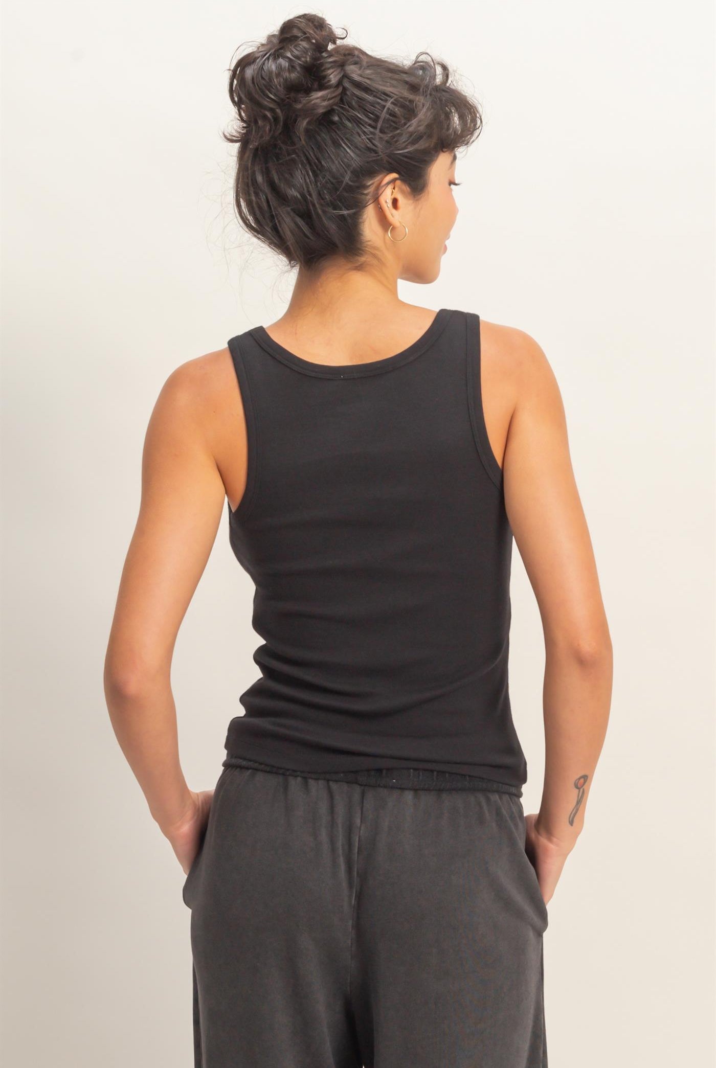 Wholesale Scoop Neck Tank Top Tank Tops DZ26A398 BLACK DOUBLE ZERO