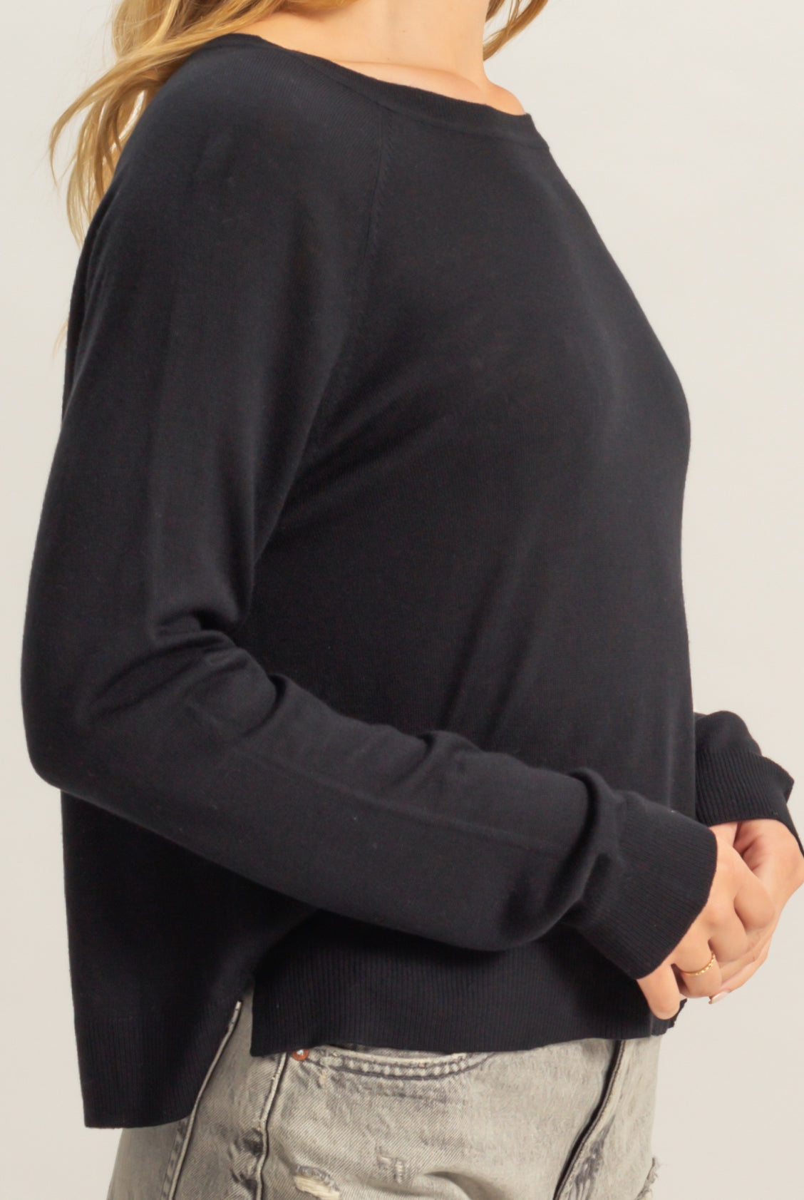 Wholesale Round Neck Raglan Sleeve Knit Top Sweaters DZ25C061 BLACK DOUBLE ZERO