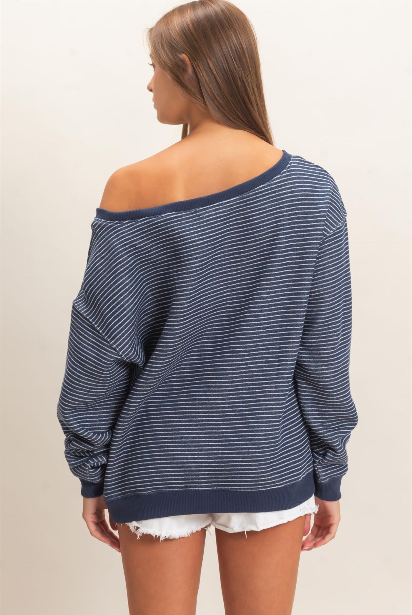 Wholesale Striped Off The Shoulder Sweatshirt Sweatshirts DZ26C881 NAVY DOUBLE ZERO