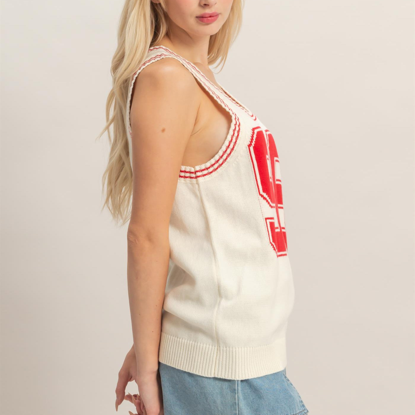 Wholesale Number Graphic Knit Tank Top Tank Tops DZ26A821 RED DOUBLE ZERO