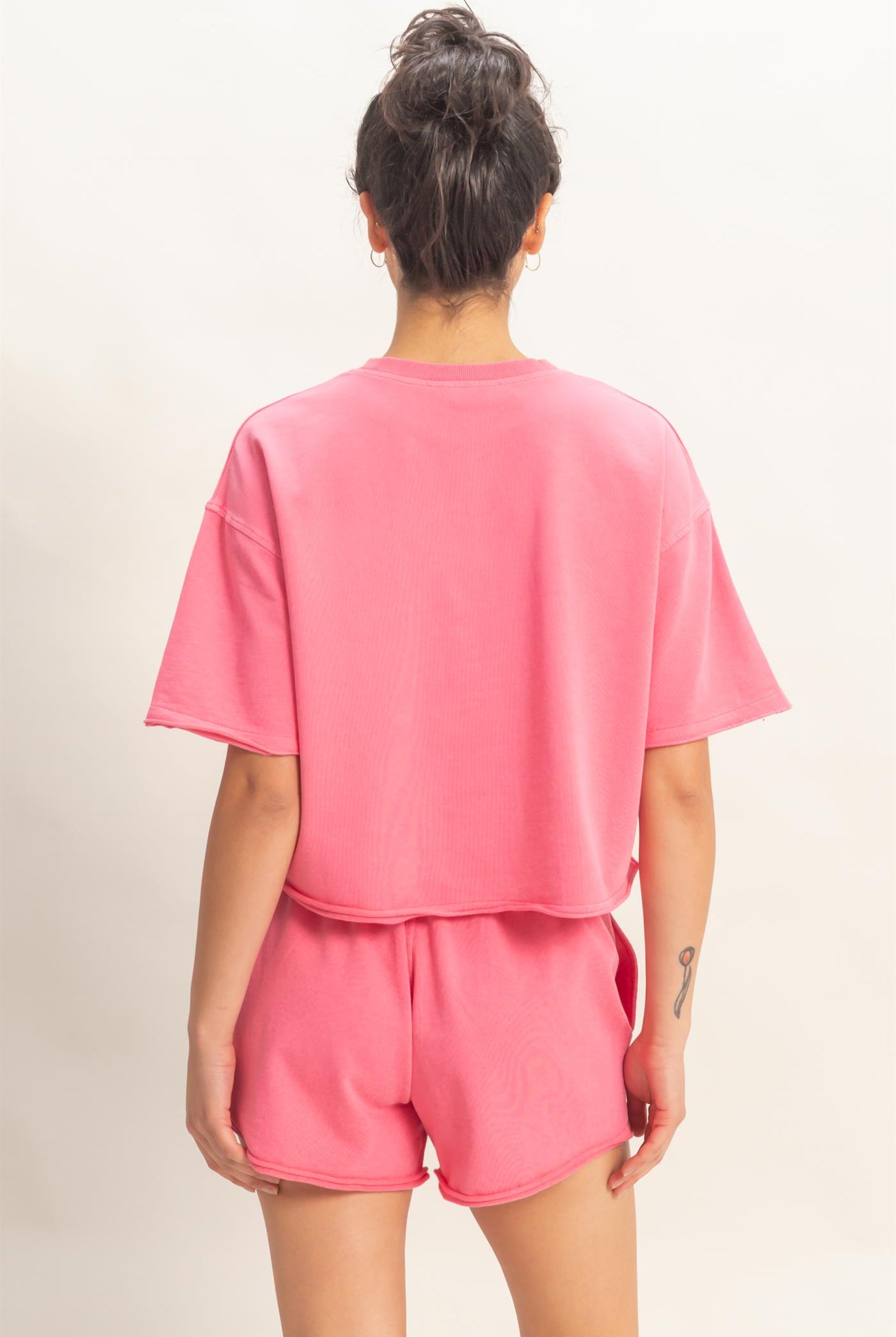 Wholesale Short Sleeve Crew Neck Top And Shorts Set Clothing DZ26C668-SET TAFFY PINK DOUBLE ZERO