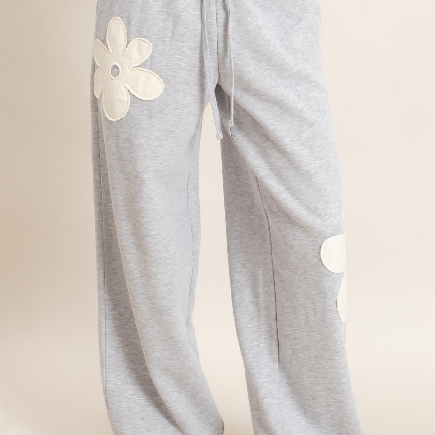 Wholesale Floral Applique Drawstring Jogger Pants Joggers DZ26F308 HEATHER GRAY DOUBLE ZERO