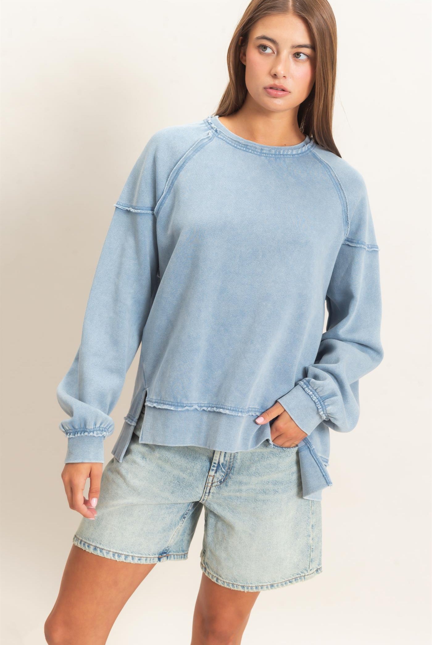 Wholesale Acid Wash Raw Edge Sweatshirt Sweatshirts DZ26C910 DUSTY BLUE DOUBLE ZERO