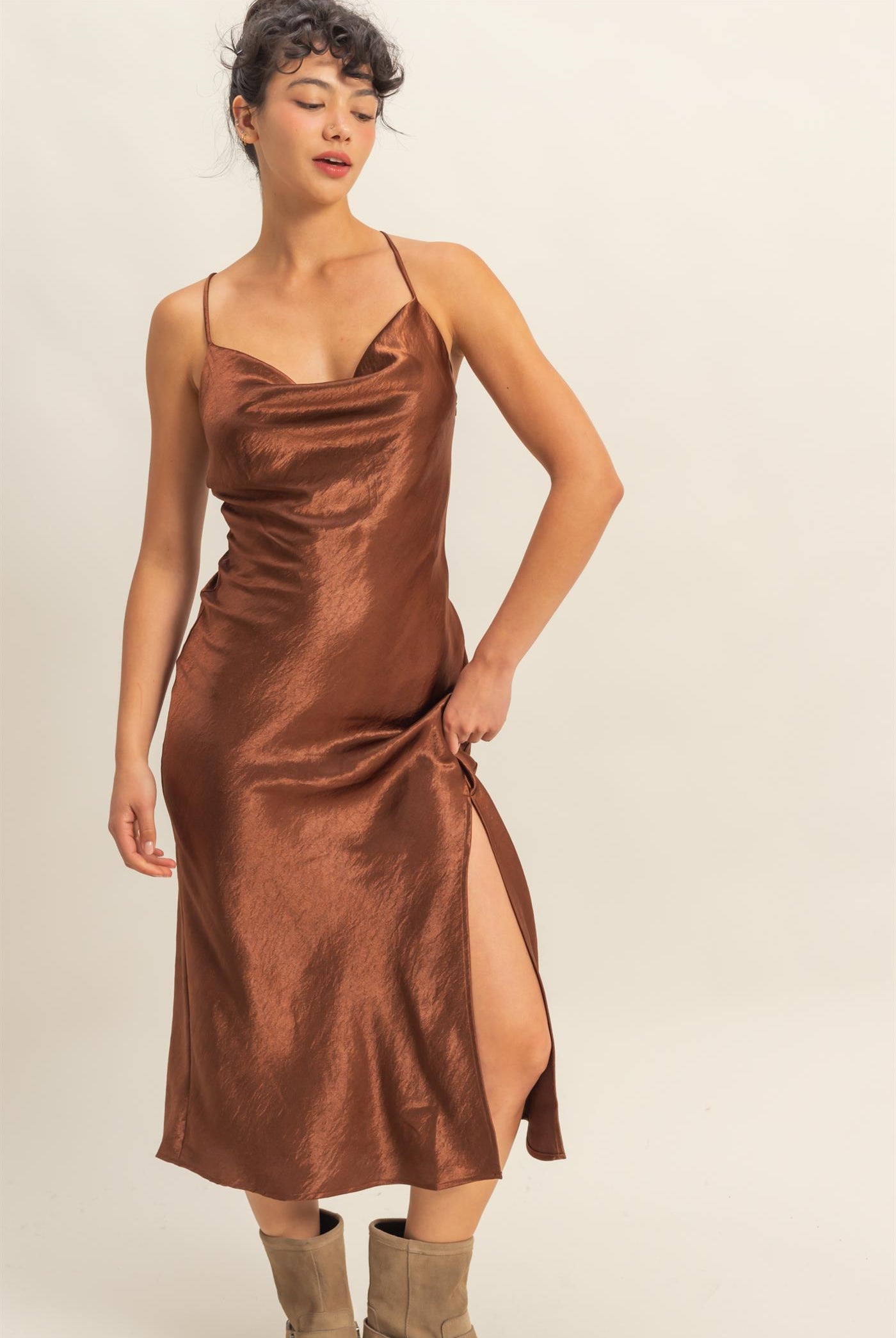 DZ25E902_CHESTNUT_4257368