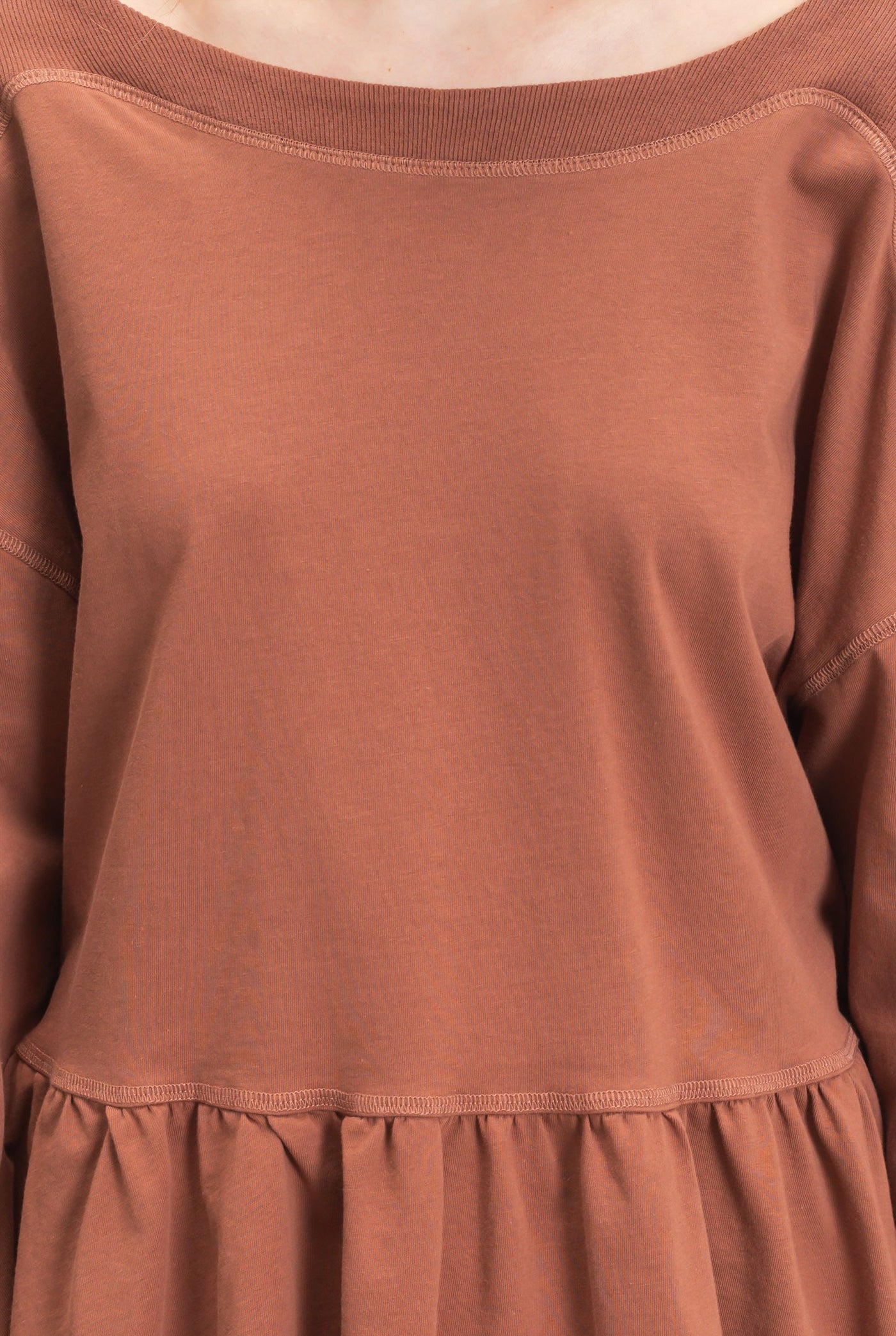 Wholesale Ruffled Hem Long Sleeve Top Clothing Tops HF26E065 SIENNA HYFVE