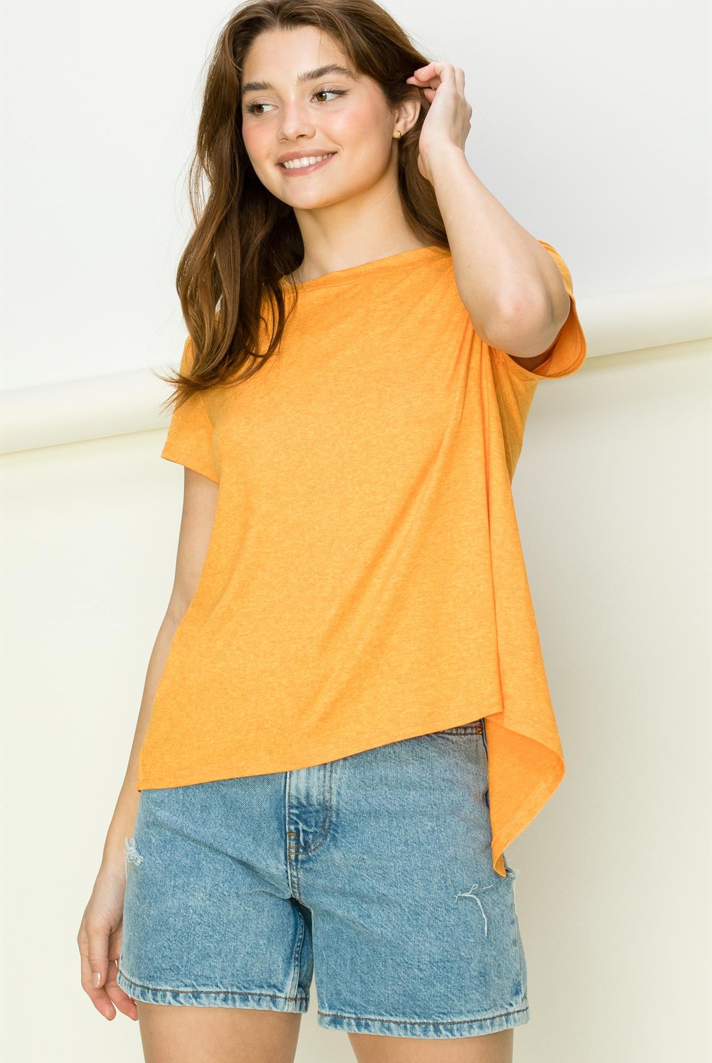 Wholesale All Yours Short Sleeve Open Back Tee Clothing Tops DZ22E576 VIBE ORANGE DOUBLE ZERO