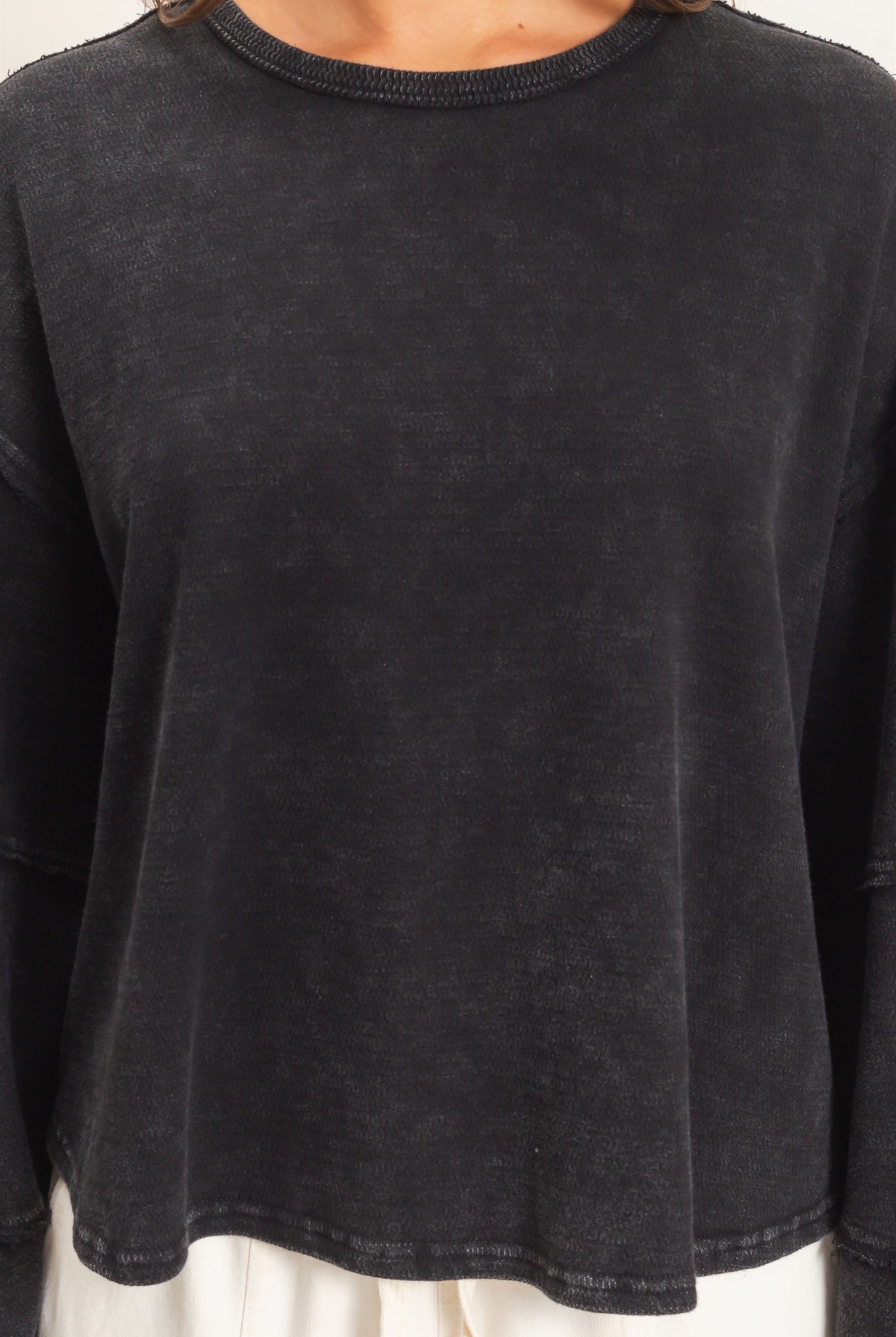 Wholesale Mineral Wash Overzised Raw Edge Crew Neck Top Clothing Tops DZ26E449 BLACK DOUBLE ZERO