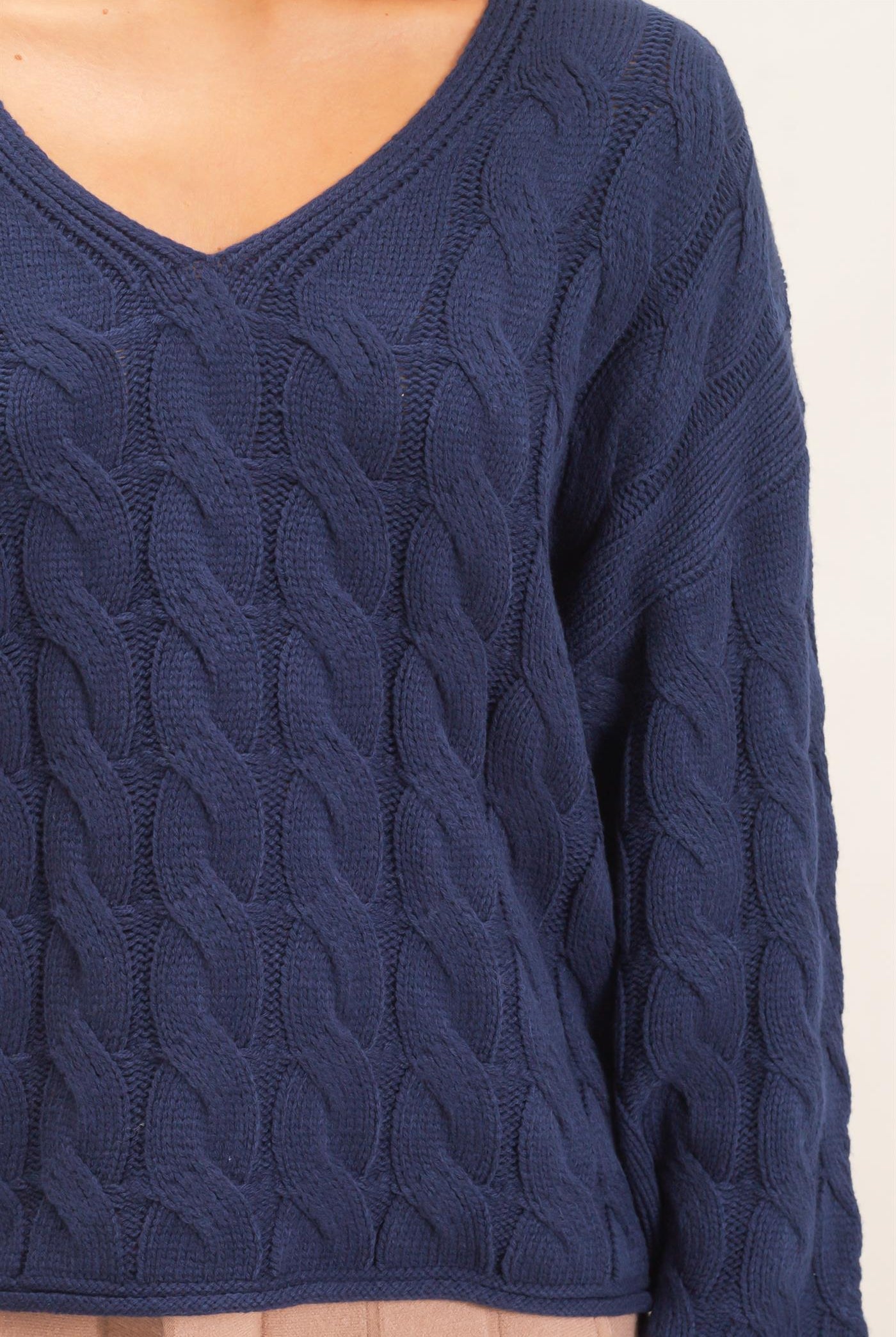 Wholesale Cable Knit V-Neck Sweater Sweaters DZ26E087 NAVY DOUBLE ZERO