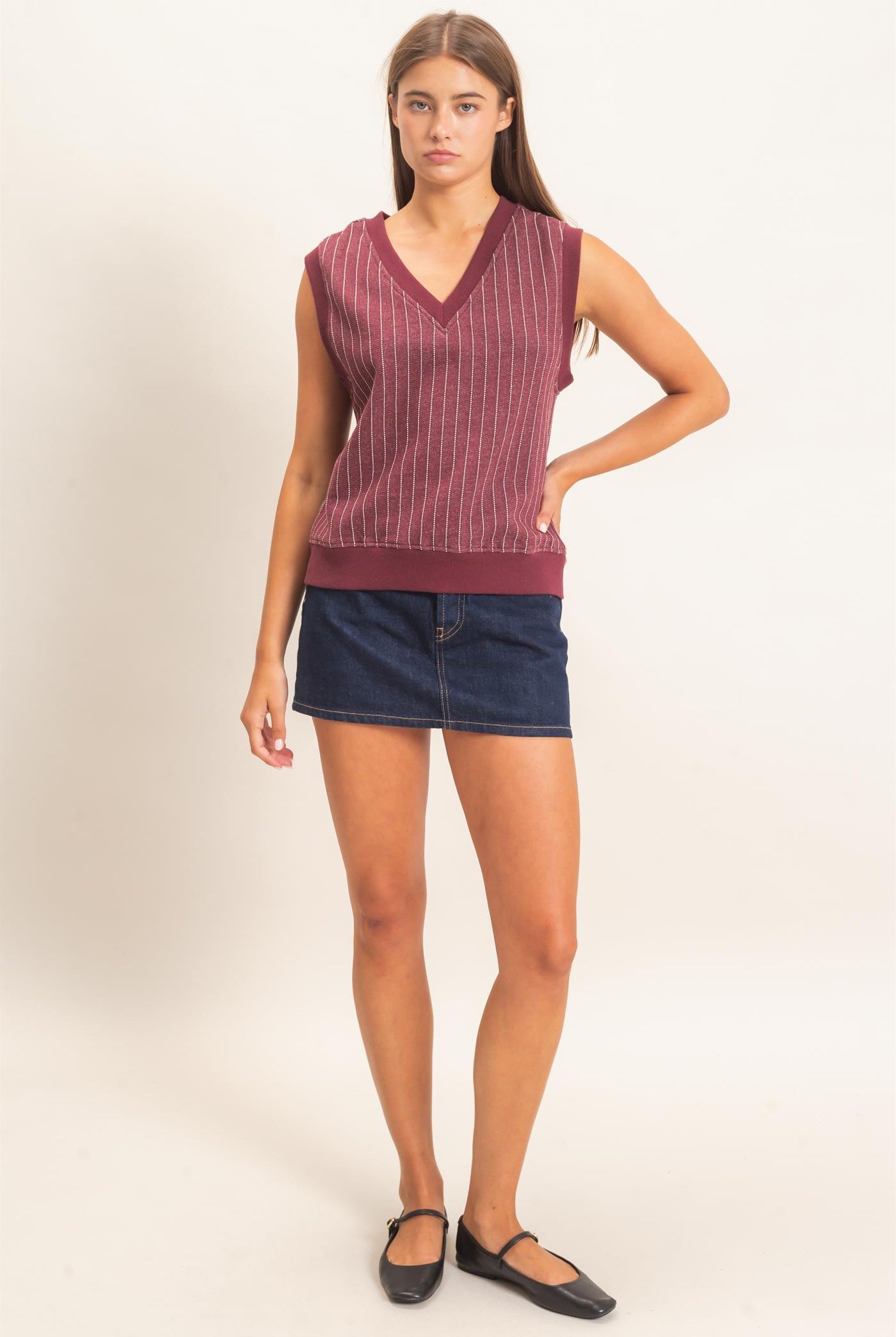 Wholesale V-Neck Pinstripe Sleeveless Top Clothing Tops DZ26E626 DARK CHERRY DOUBLE ZERO