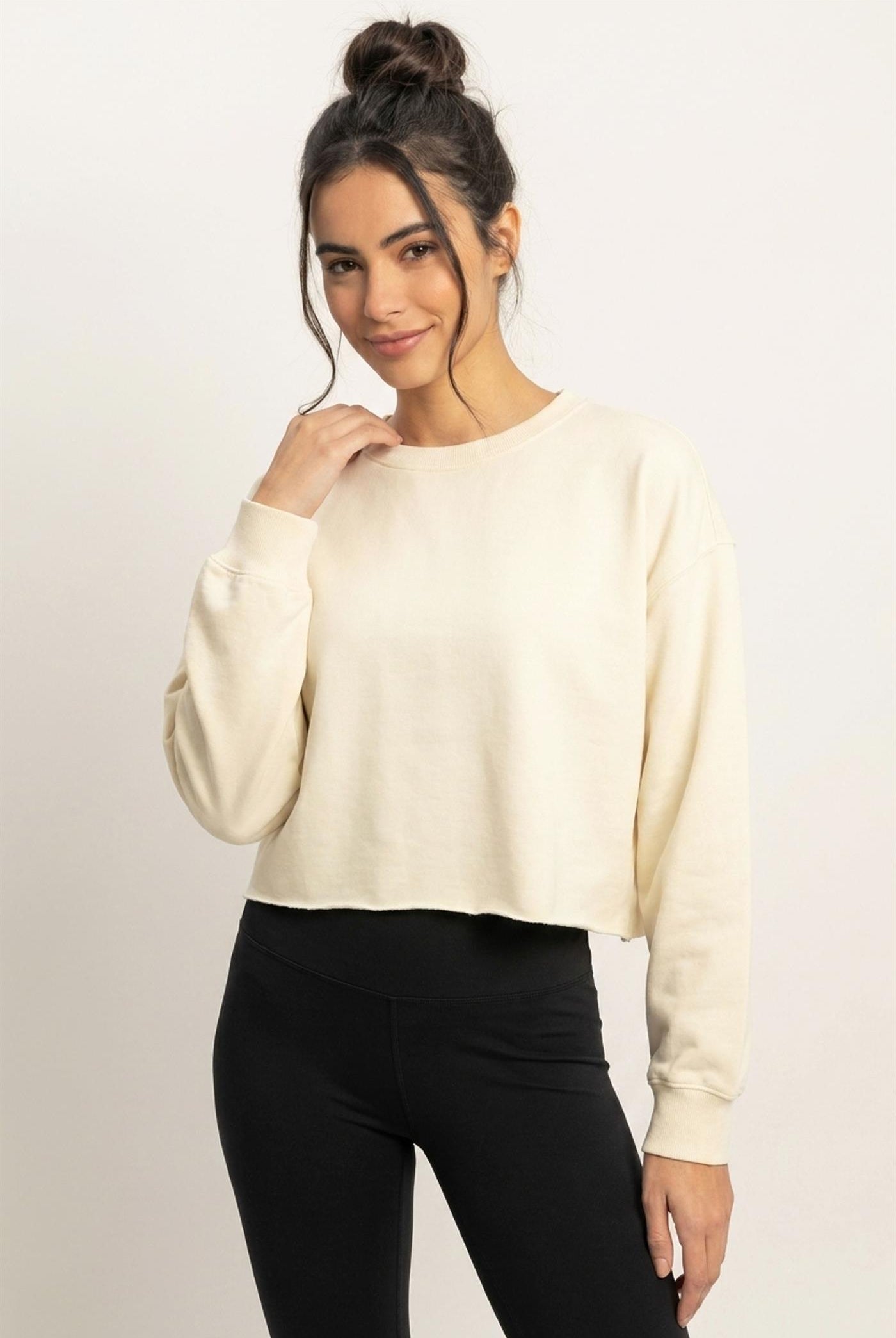 Wholesale Mineral Wash Raw Hem Cropped Sweatshirt Sweatshirts DZ26C968 CREAM DOUBLE ZERO