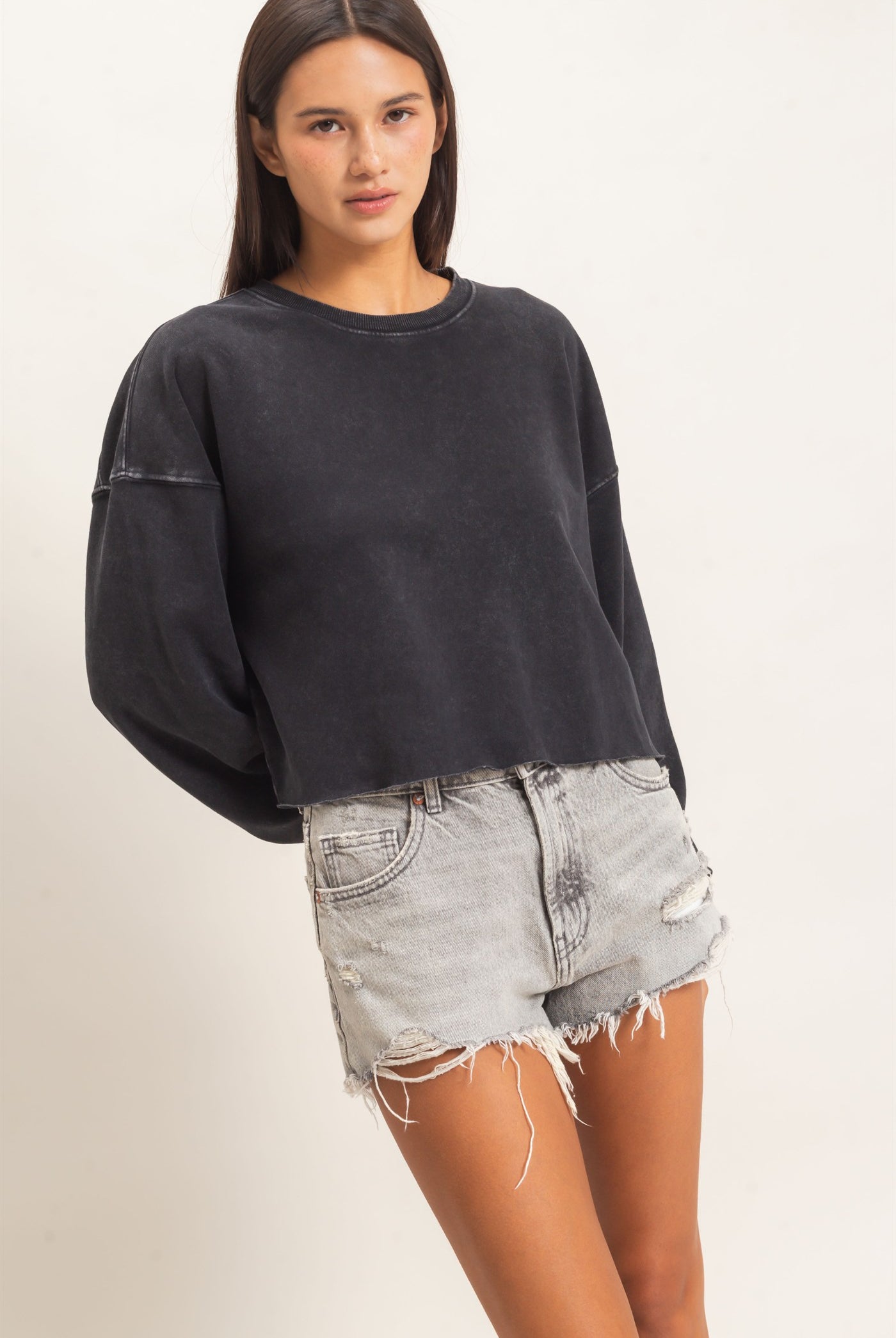 Wholesale Mineral Wash Raw Hem Cropped Sweatshirt Sweatshirts DZ26C968 BLACK DOUBLE ZERO