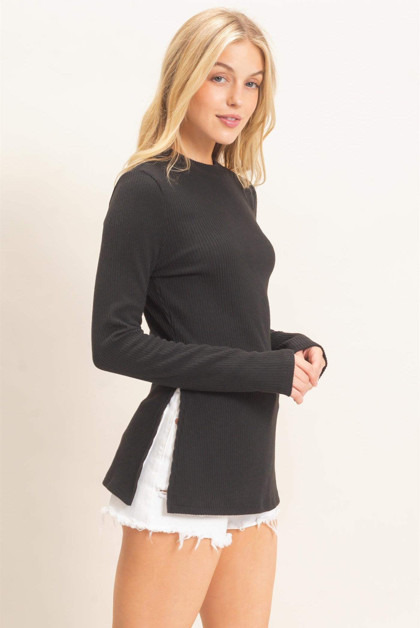 Wholesale Ribbed Crew Neck Sweater Clothing Tops HF26F034 BLACK HYFVE