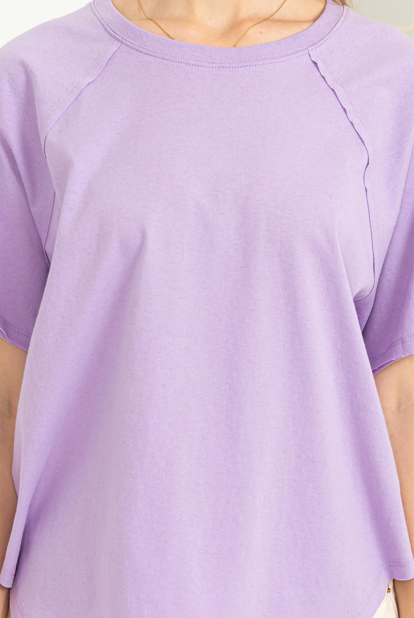 Wholesale Round Neck Curved Hem Short Sleeve T Shirt Clothing Tops DZ23C325 TARO HYFVE