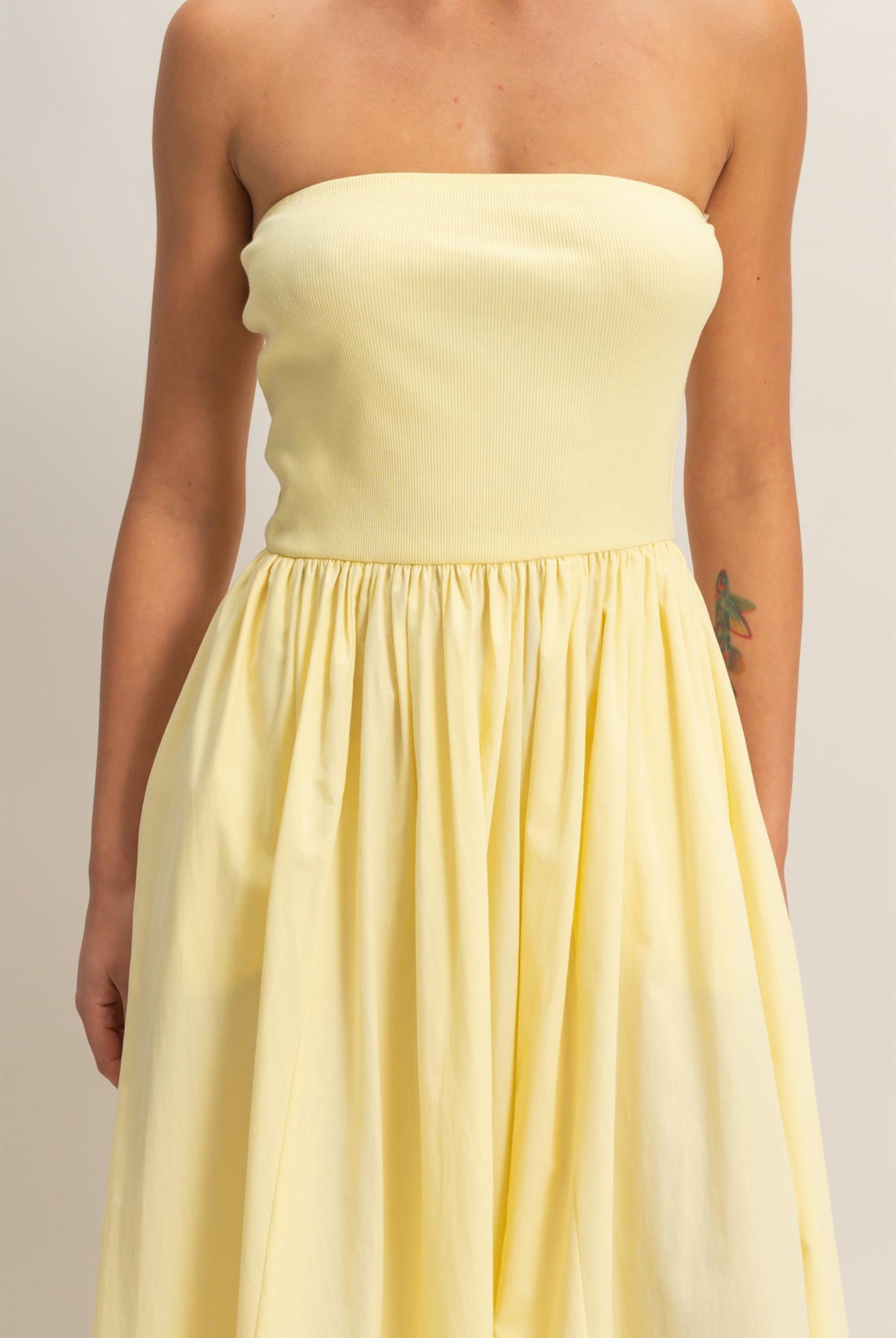 Wholesale Strapless Flowy Midi Dress Dresses DZ26A744 PALE YELLOW DOUBLE ZERO