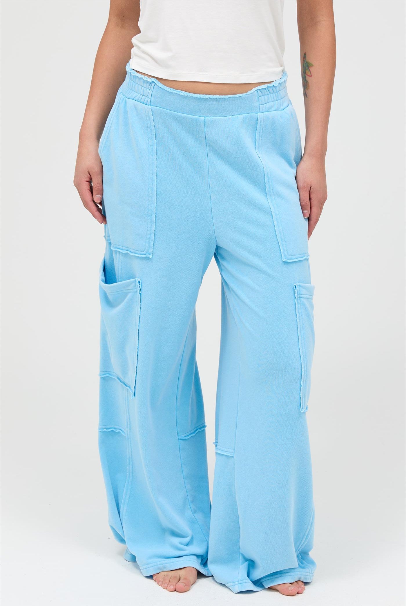 Wholesale Mineral Wash Wide Leg Cargo Pants Pants DZ26A256 BLUE DOUBLE ZERO