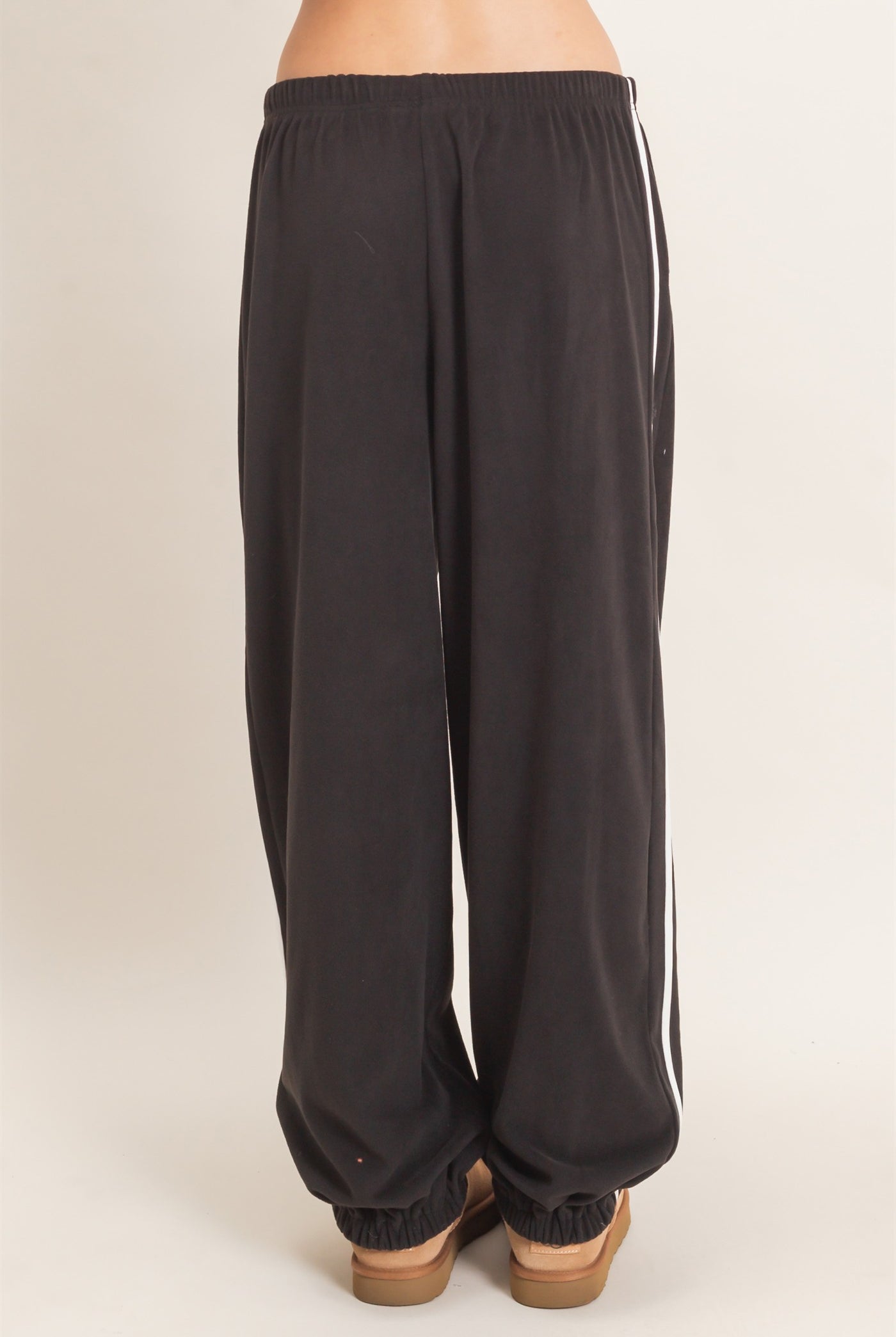 Wholesale Drawstring Waist Jogger Pants Joggers HF26E424-D BLACK HYFVE