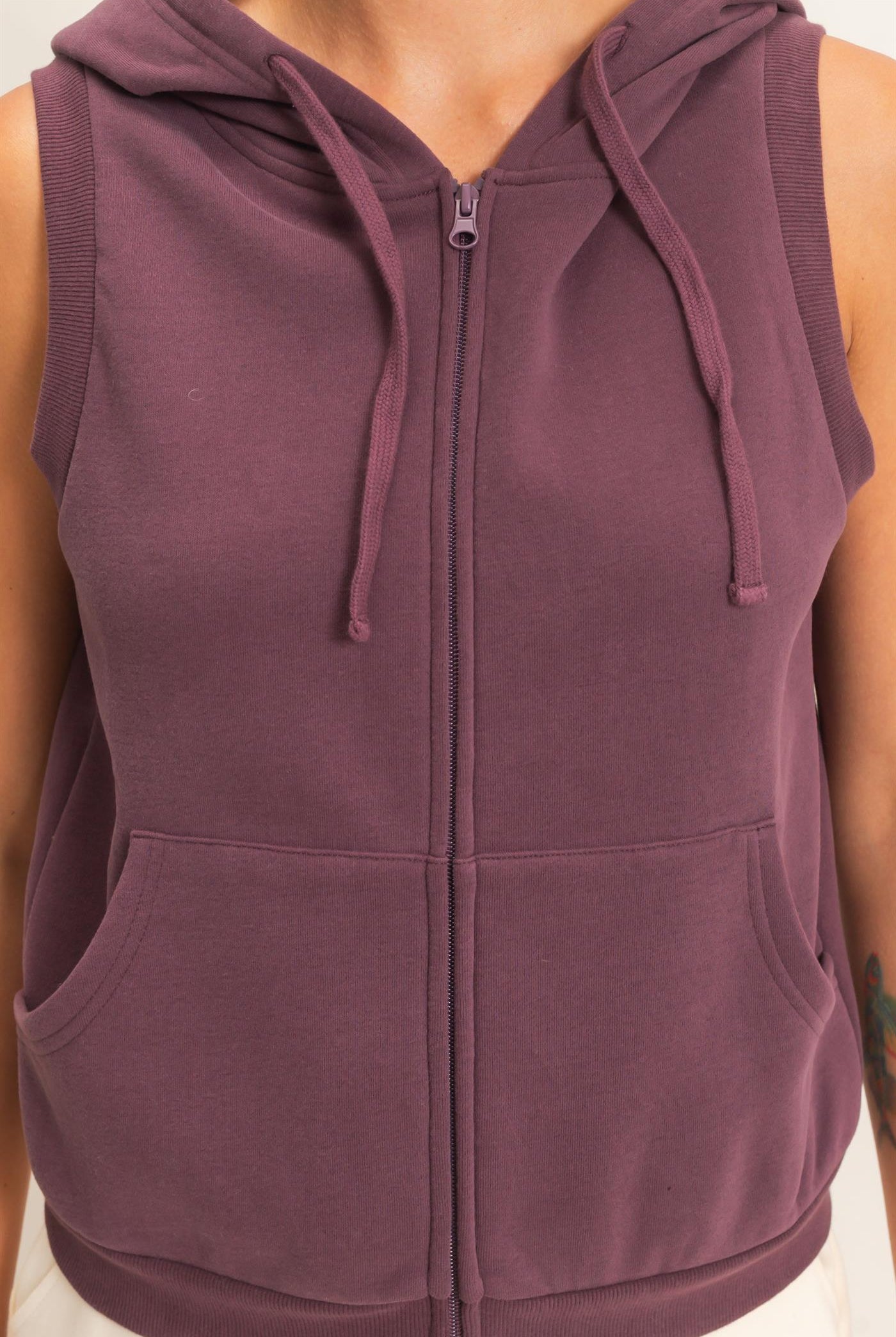 Wholesale Sleeveless Zip Up Hoodie Hoodies DZ26E330 COCOA DOUBLE ZERO