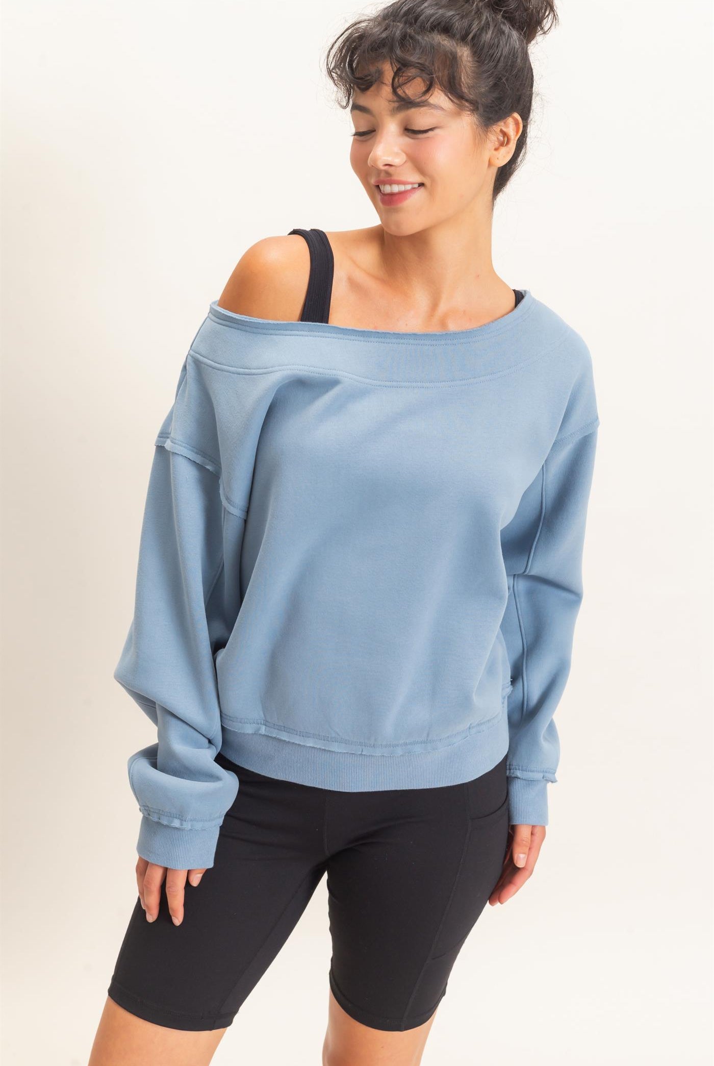 Wholesale Off Shoulder Sweatshirt Sweatshirts DZ26C880 DUSTY BLUE DOUBLE ZERO