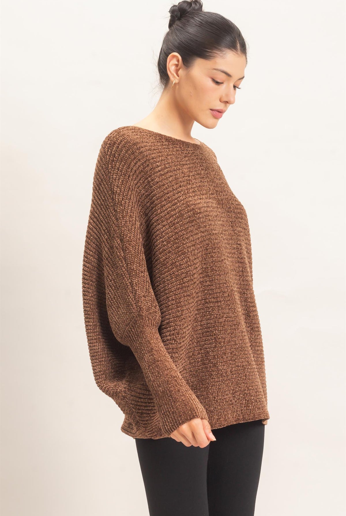 Wholesale Chenille Boat Neck Dolman Sleeve Sweater Sweaters HF26F185 BROWN HYFVE
