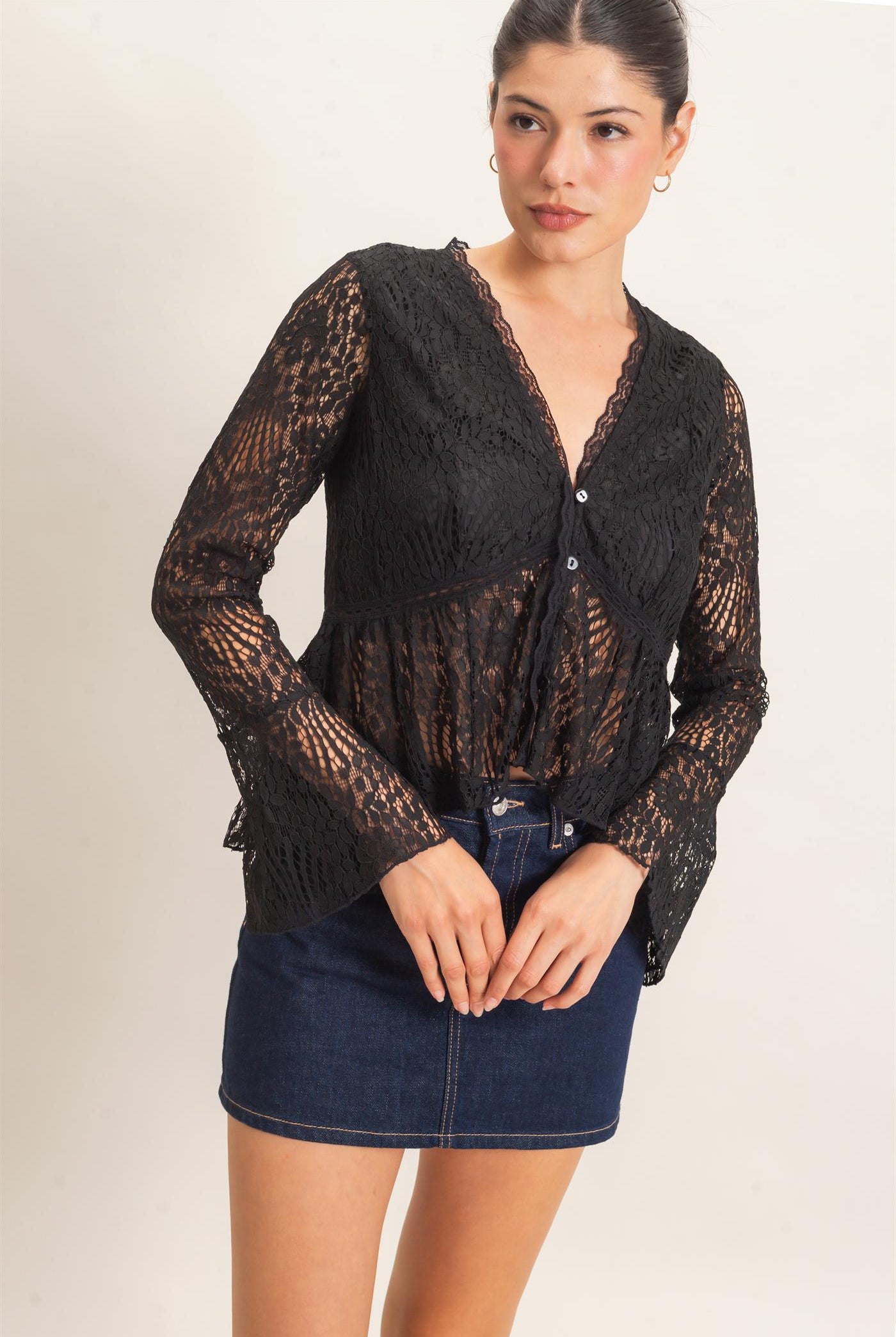 Wholesale Lace V-Neck Peplum Top Clothing Tops HF26E560 BLACK HYFVE