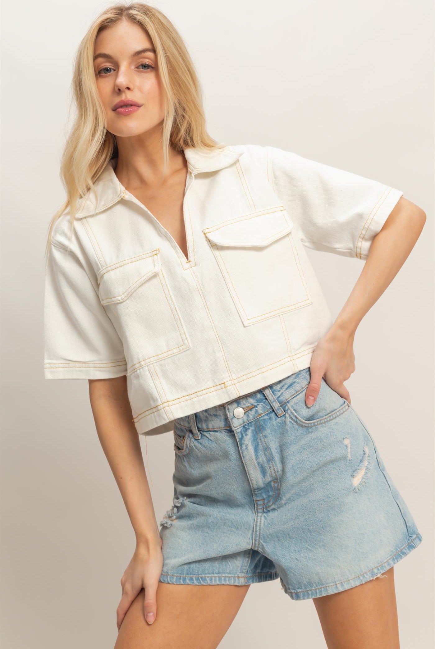 Wholesale Denim V-Neck Cropped Top Clothing Tops HF26C295 WHITE HYFVE