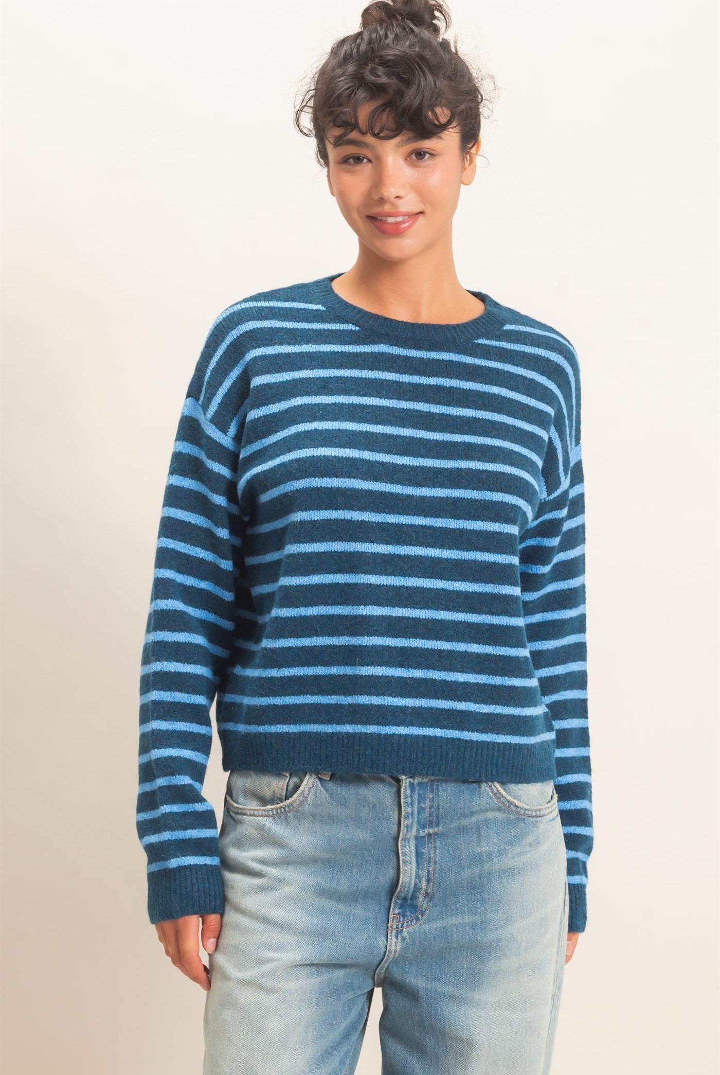 Wholesale Striped Crew Neck Sweater Sweaters DZ26C612 BLUE DOUBLE ZERO