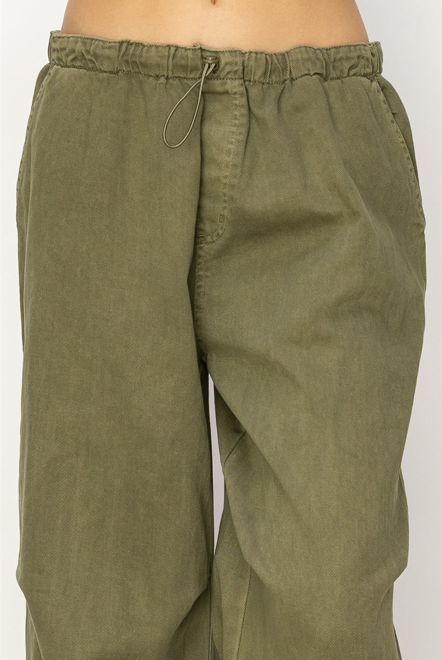 Wholesale Mid Rise Parachute Pants Pants DZ24A518 MOSS DOUBLE ZERO