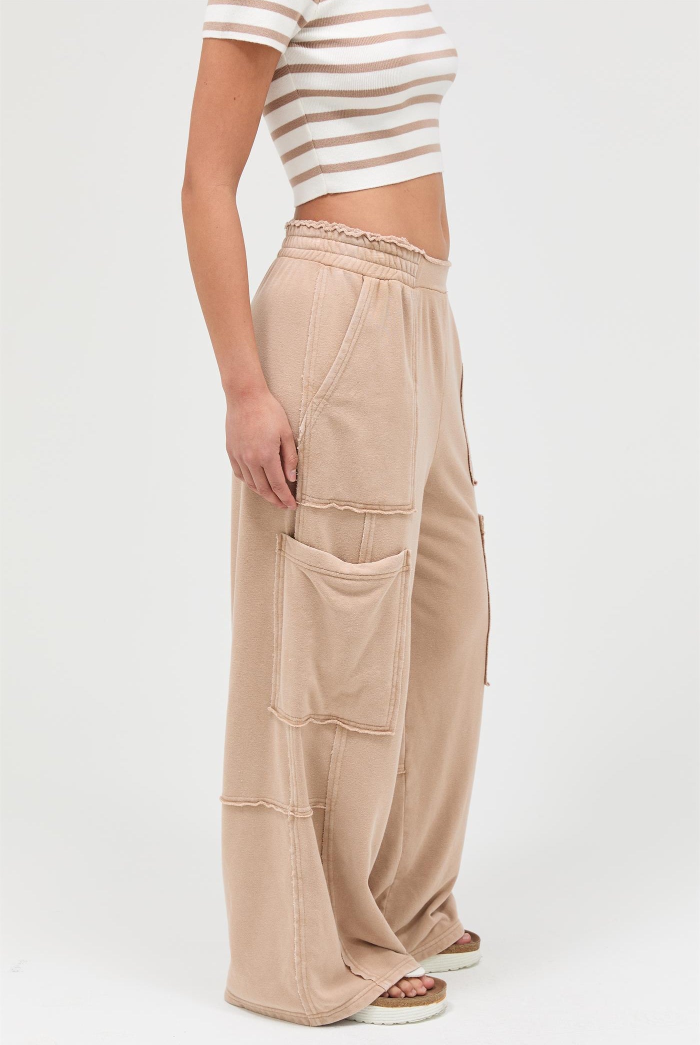 Wholesale Mineral Wash Wide Leg Cargo Pants Pants DZ26A256 DARK TAUPE DOUBLE ZERO