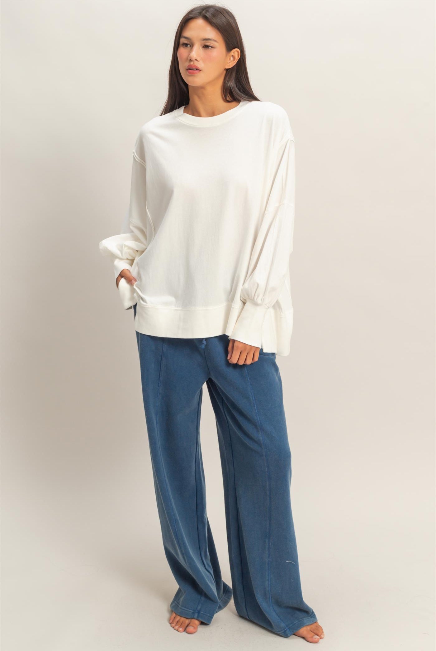 Wholesale Oversized Seam Detail Long Sleeve Top Sweatshirts DZ26C774 WHITE DOUBLE ZERO