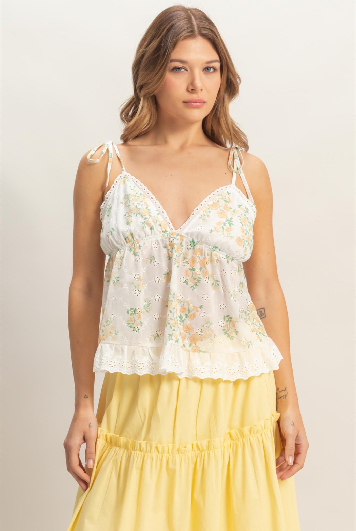 Wholesale Floral Lace Trim Camisole Camisoles HF26C362-D YELLOW HYFVE