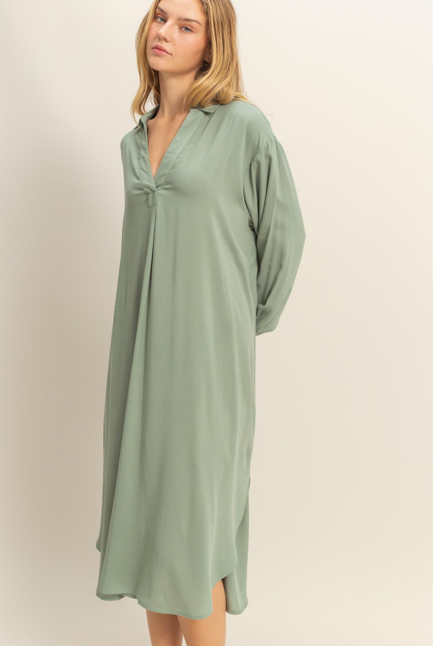 Wholesale V-Neck Long Sleeved Midi Shirts Dress Dresses DZ24E706 SAGE GREEN DOUBLE ZERO