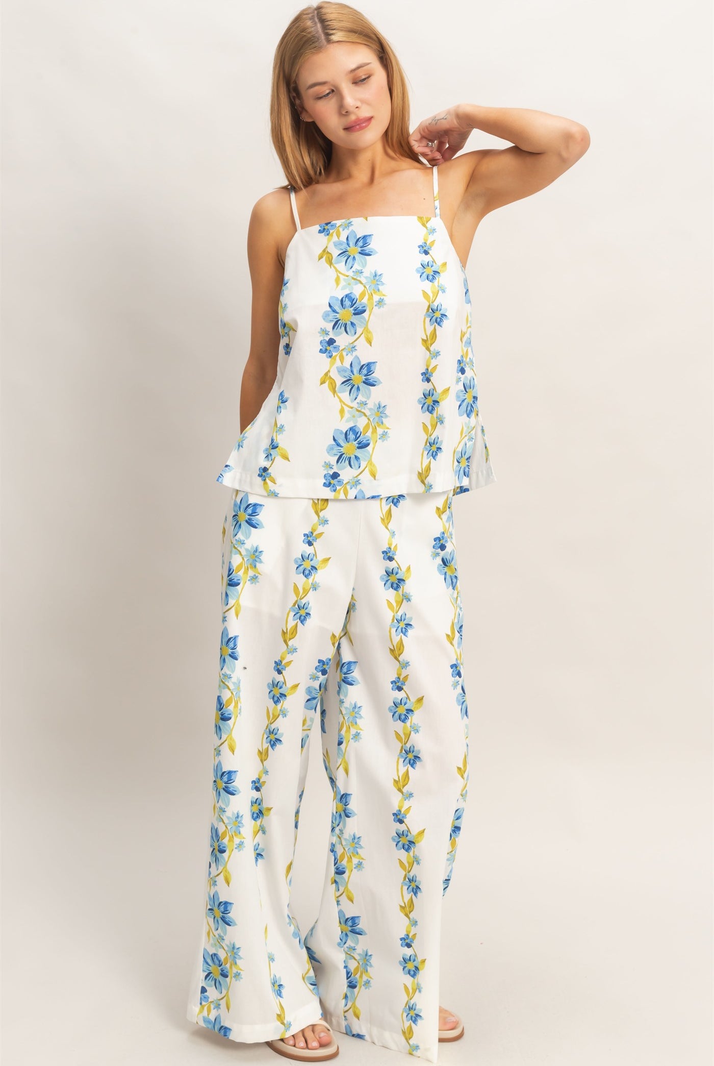 Wholesale Floral Spaghetti Strap Top & Pants Set Clothing HF26C569-SET BLUE HYFVE