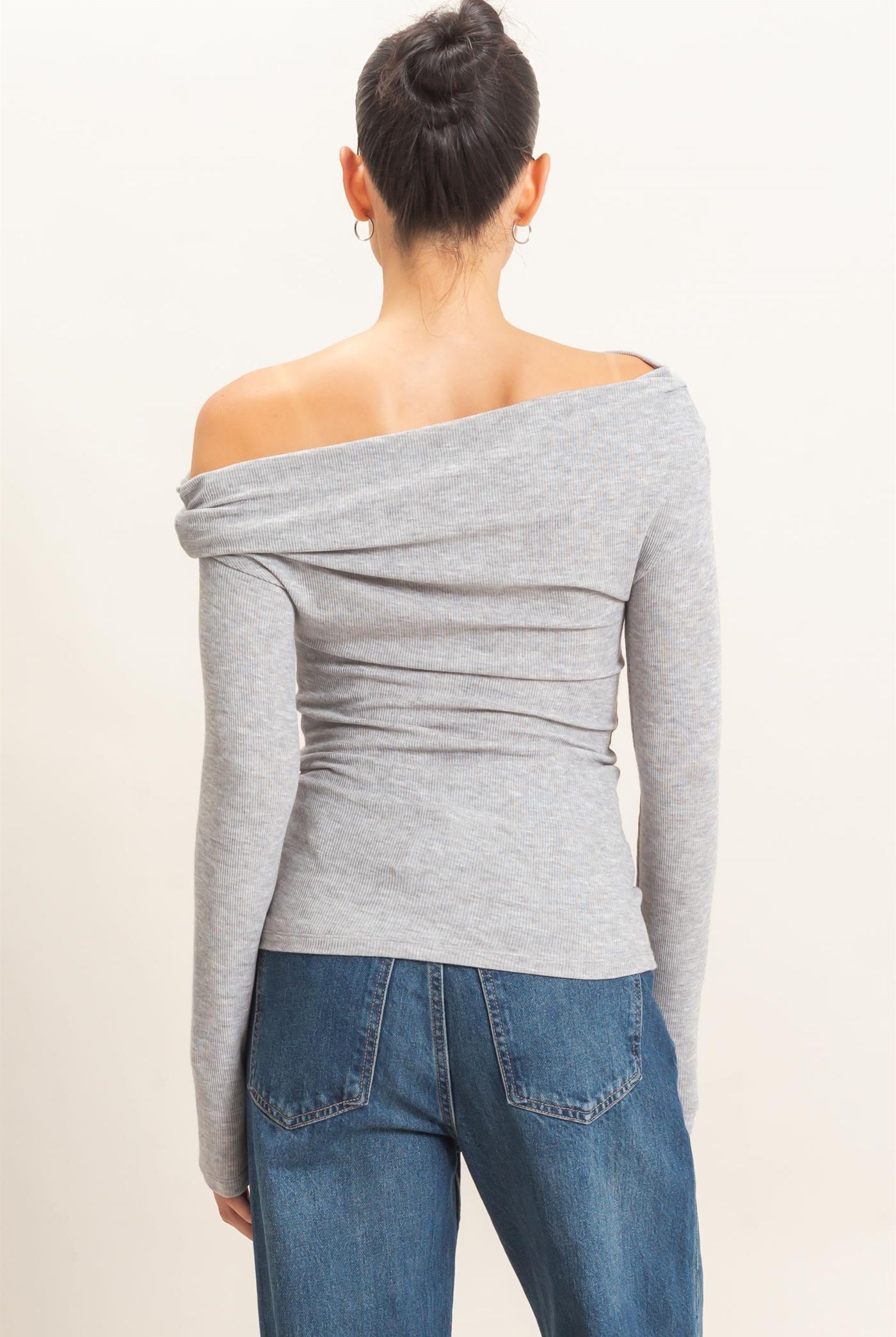 Wholesale Asymmetrical Off-Shoulder Top Clothing Tops HF26E377 HEATHER GRAY HYFVE
