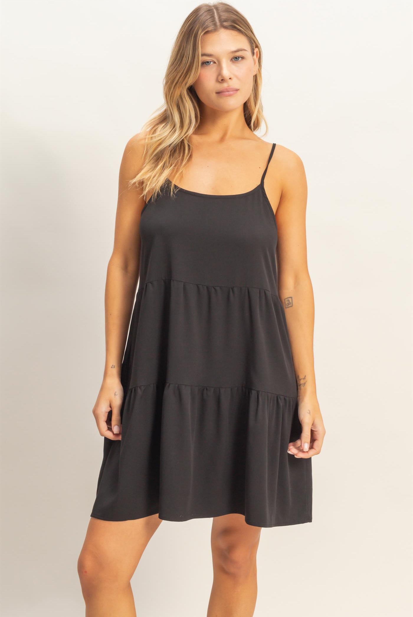 Wholesale Tiered Spaghetti Strap Dress Dresses HF26E426-D BLACK HYFVE