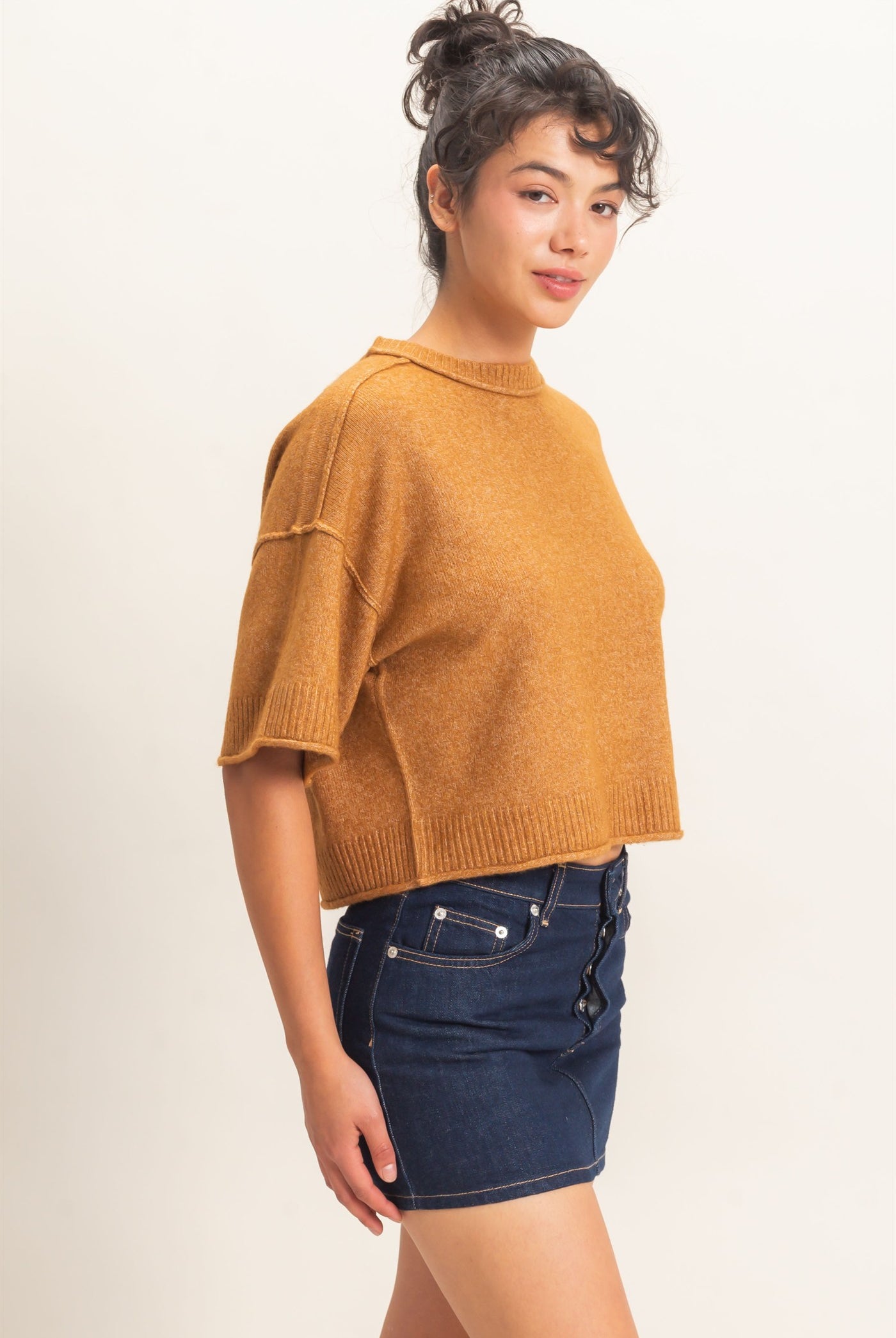 Wholesale Seam Detail Short Sleeve Knit Top Clothing Tops DZ26A827 CAMEL DOUBLE ZERO