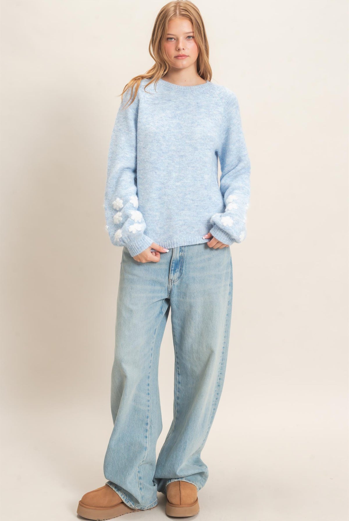Wholesale Floral Applique Raglan Sleeve Sweater Sweaters HF26E808 MISTY BLUE HYFVE