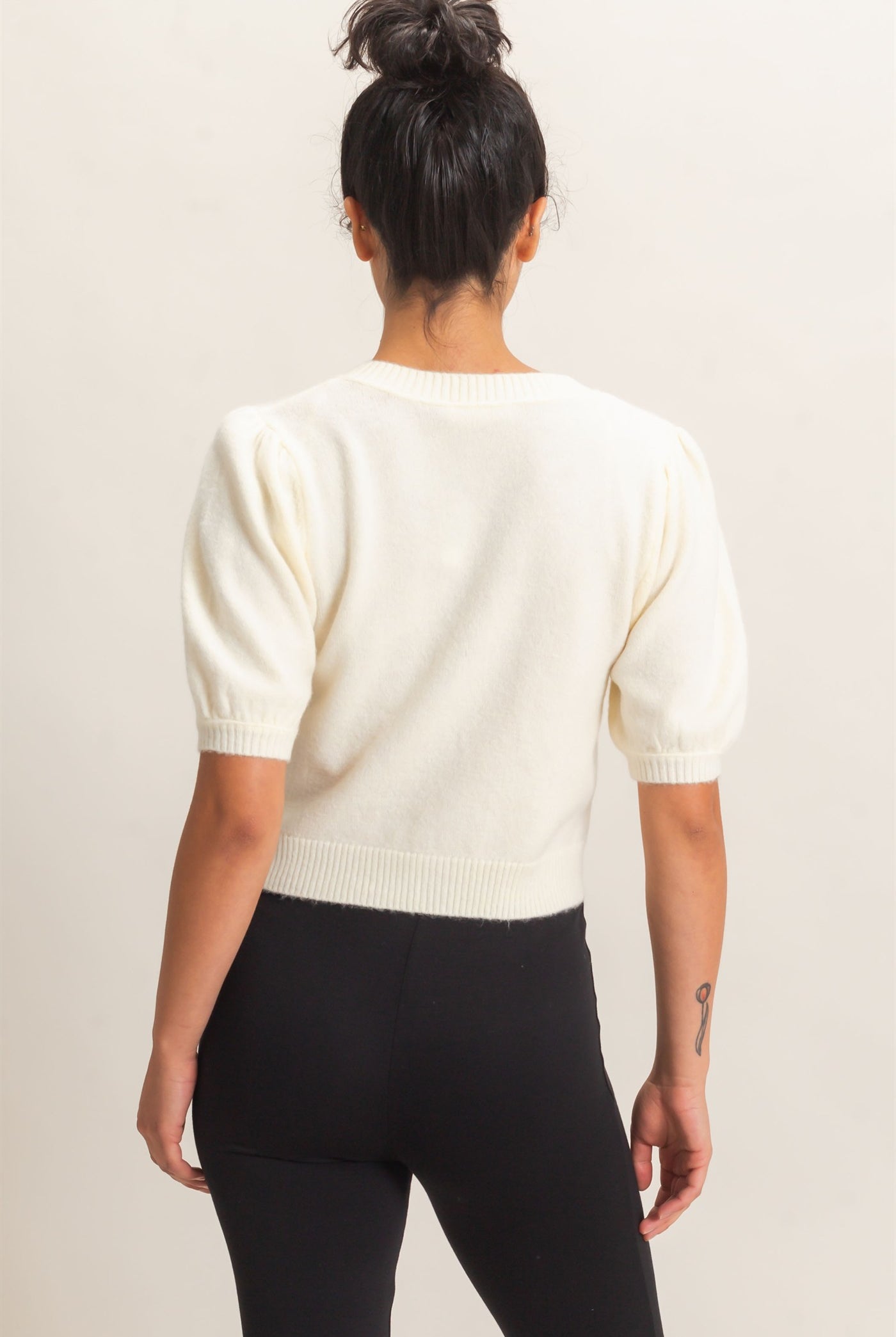 Wholesale Button Front Puff Short Sleeve Cardigan Cardigans DZ26C960 CREAM DOUBLE ZERO
