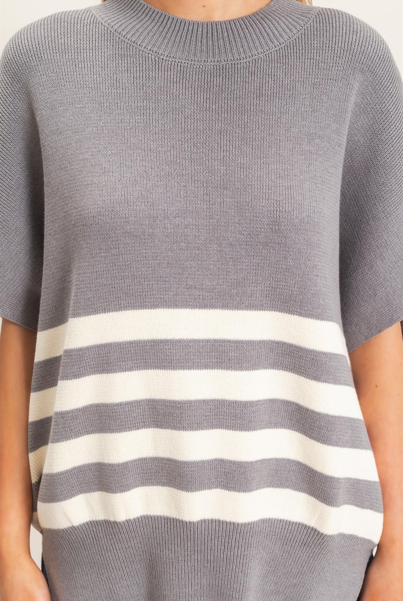 Wholesale Striped Ribbed Crew Neck Sweater Sweaters HF26E350-D GRAY HYFVE