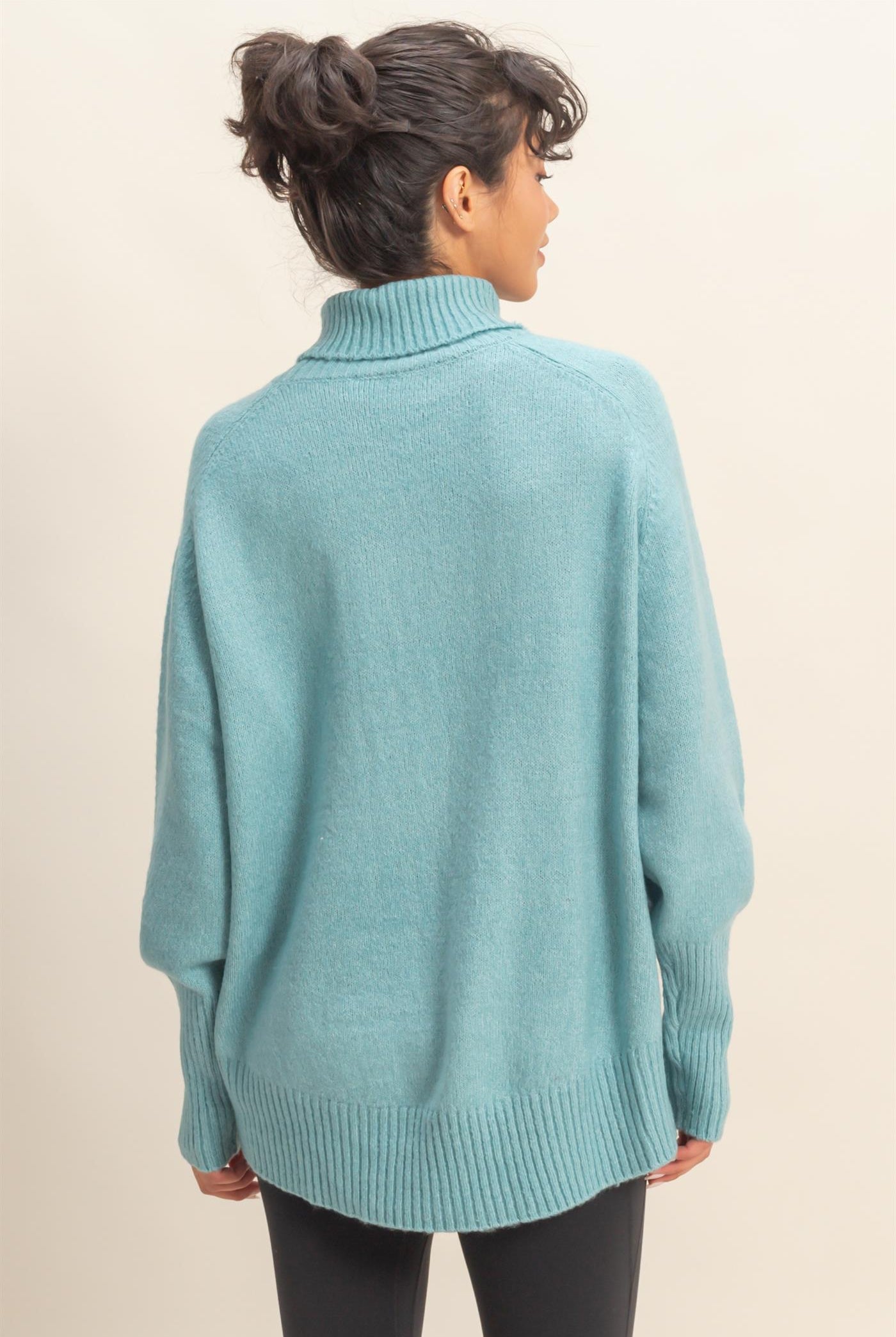 Wholesale Oversized High Low Turtleneck Sweater Sweaters DZ25C943 SKY BLUE DOUBLE ZERO