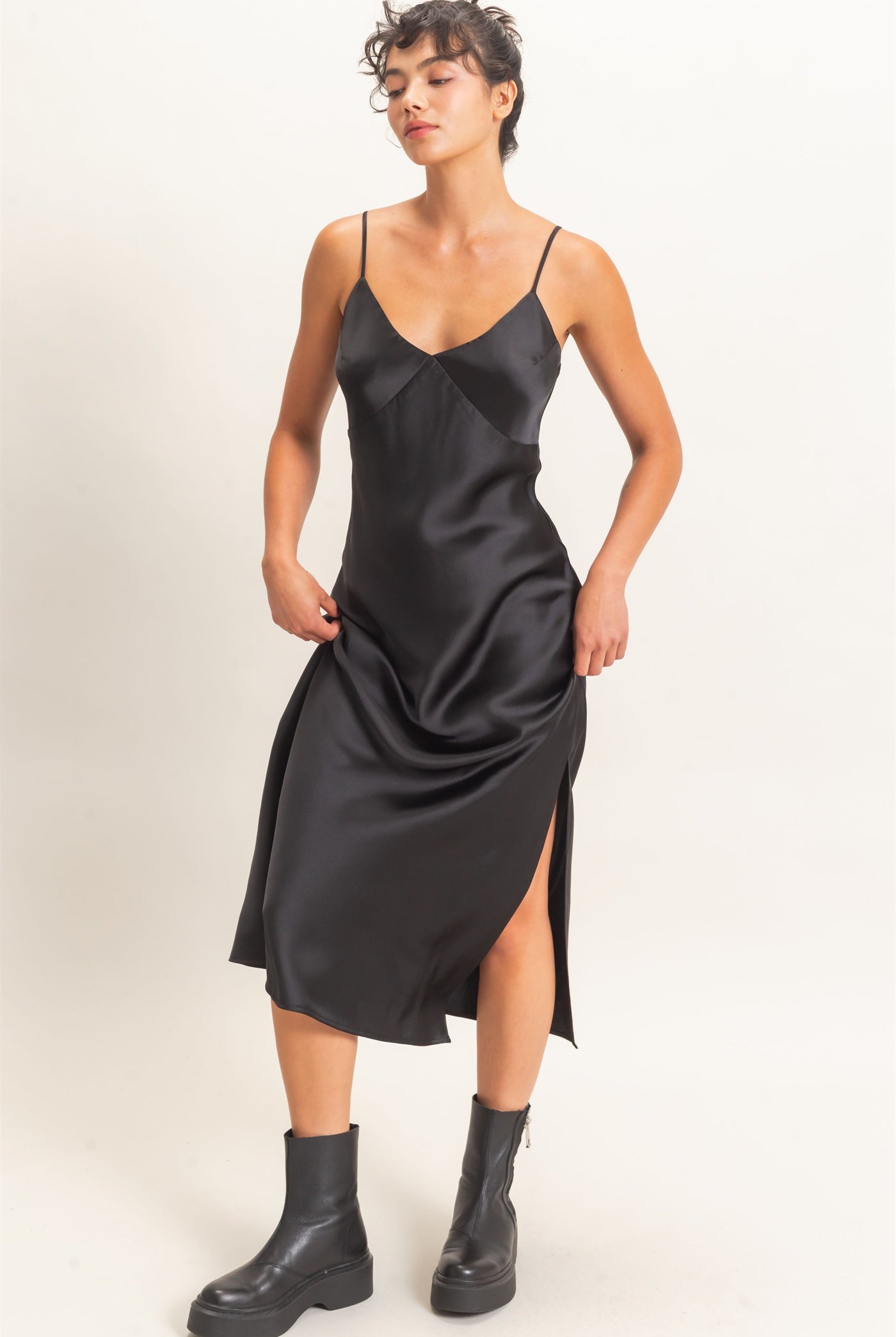 Wholesale Satin V-Neck Slip Dress Dresses DZ26E262 BLACK DOUBLE ZERO