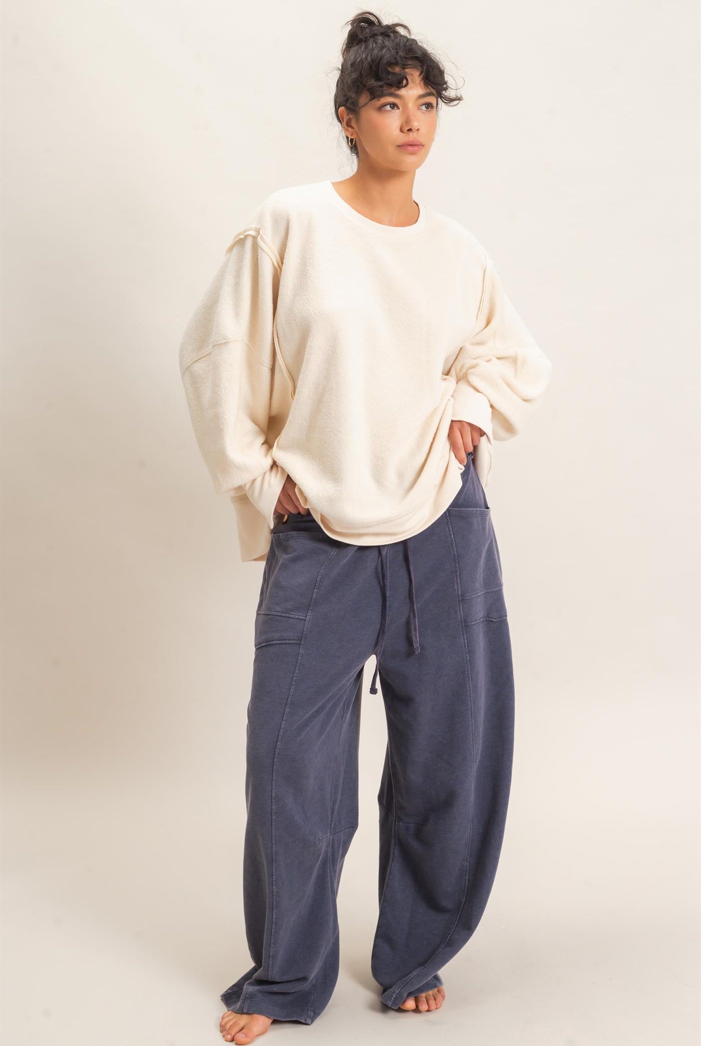 Wholesale Oversized Raw Edge Crew Neck Sweatshirt Sweatshirts DZ26E273 IVORY DOUBLE ZERO