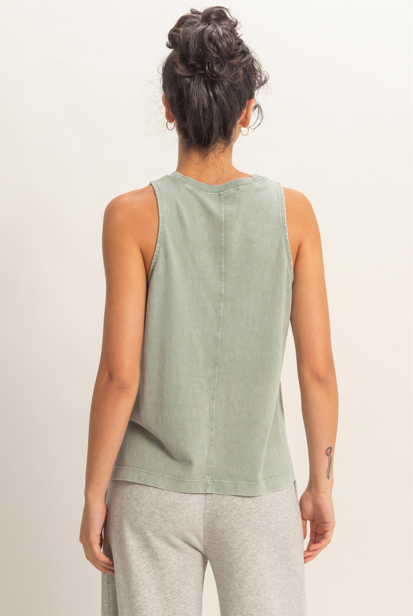 Wholesale Mineral Washed Sleeveless Top Clothing Tops DZ26A739 SAGE GREEN DOUBLE ZERO