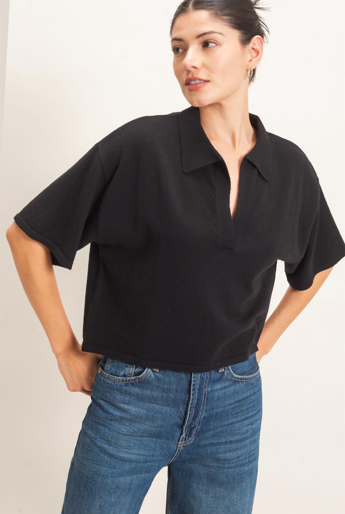 Wholesale Collared V-Neck Sweater Sweaters HF26E038 BLACK HYFVE