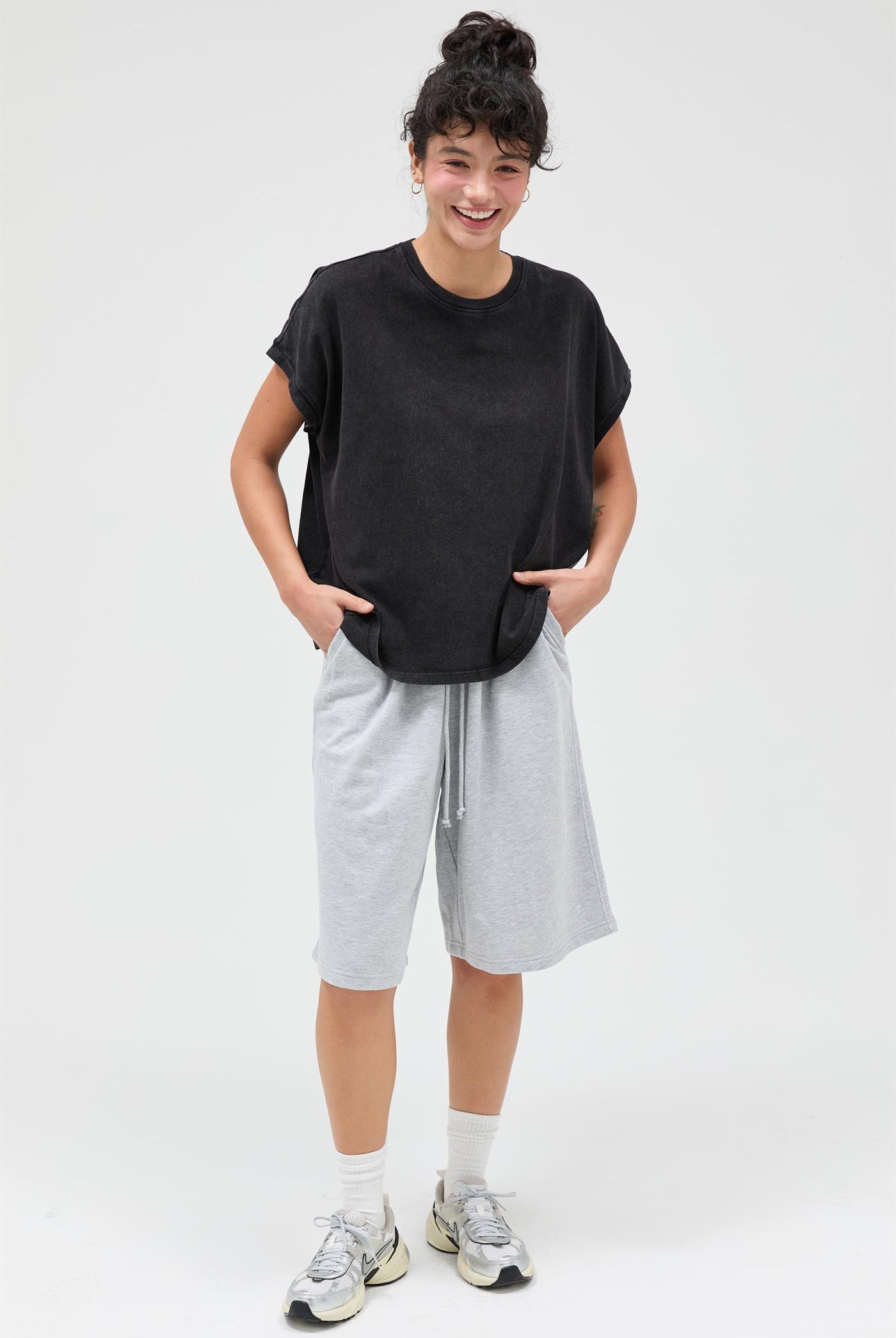 Wholesale Capped Sleeve Mineral Wash T-Shirt T-Shirts DZ26A033 BLACK DOUBLE ZERO
